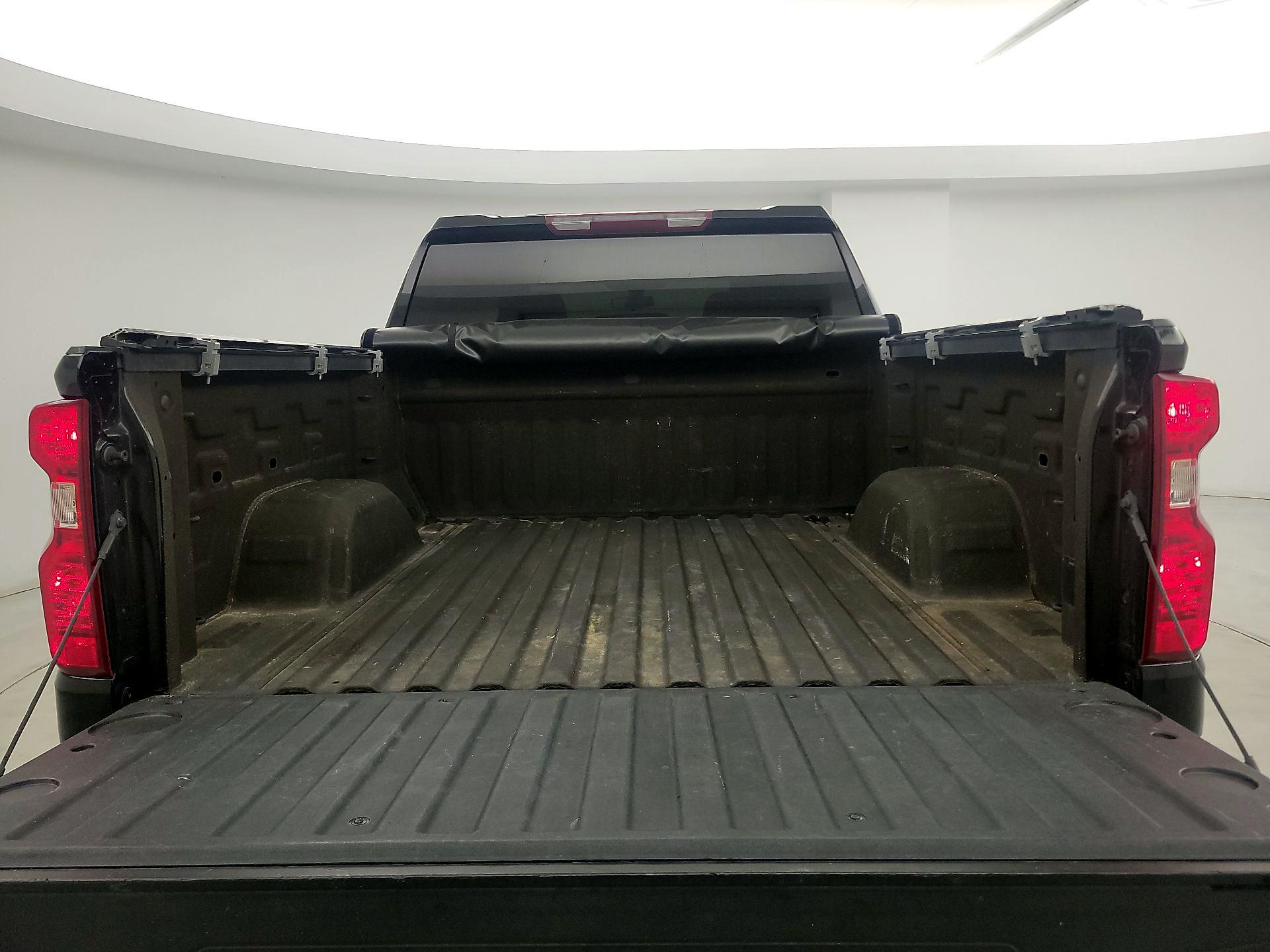 Thumbnail: 2019 Chevrolet Silverado 1500 - 20