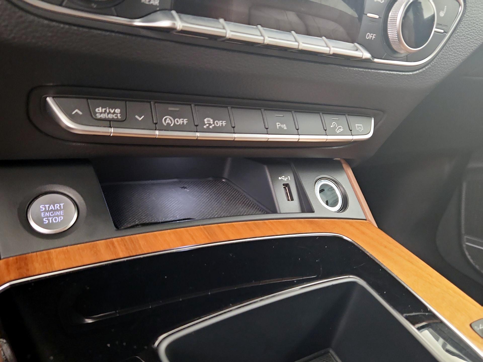 Thumbnail: 2023 Audi Q5 - 18