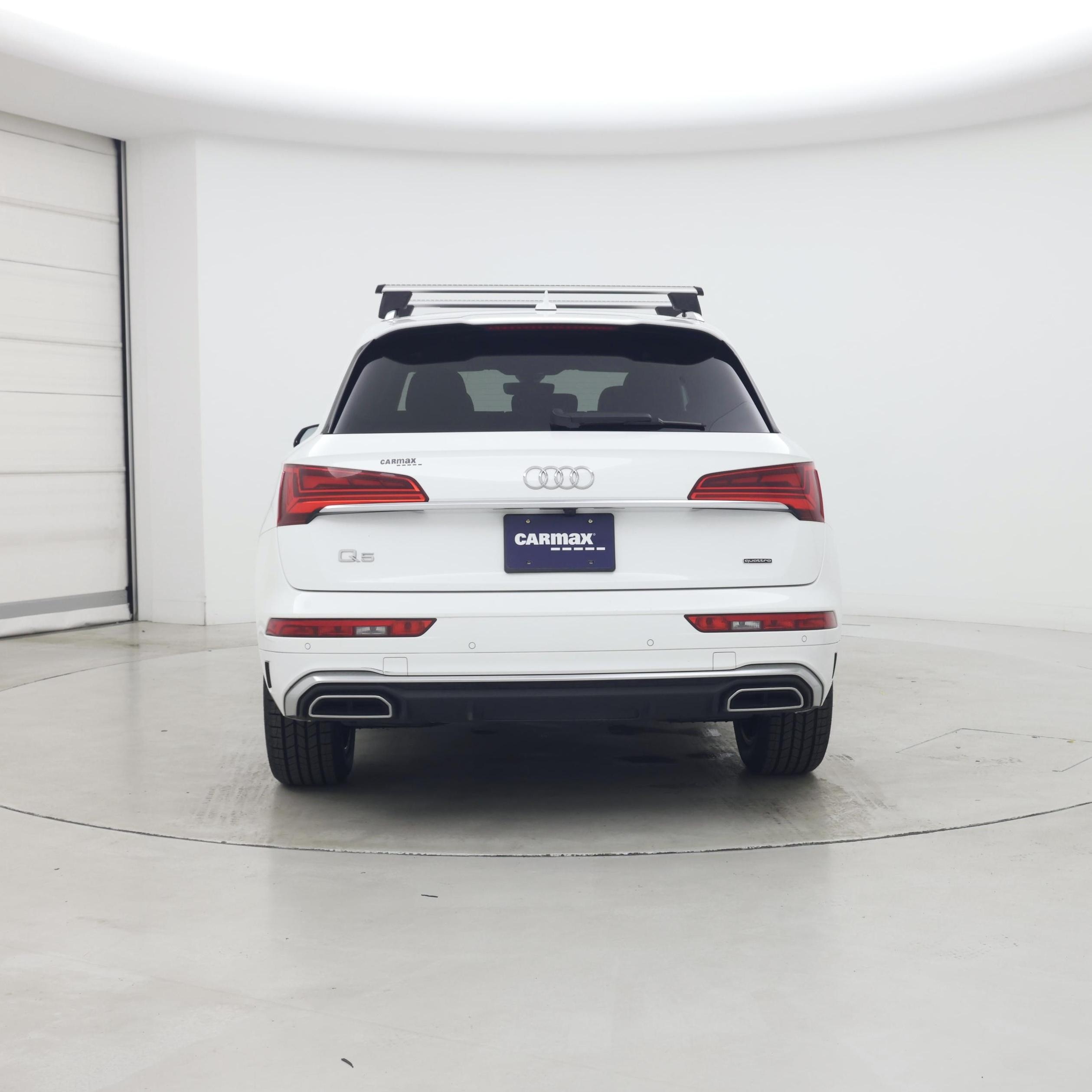 Thumbnail: 2023 Audi Q5 - 6