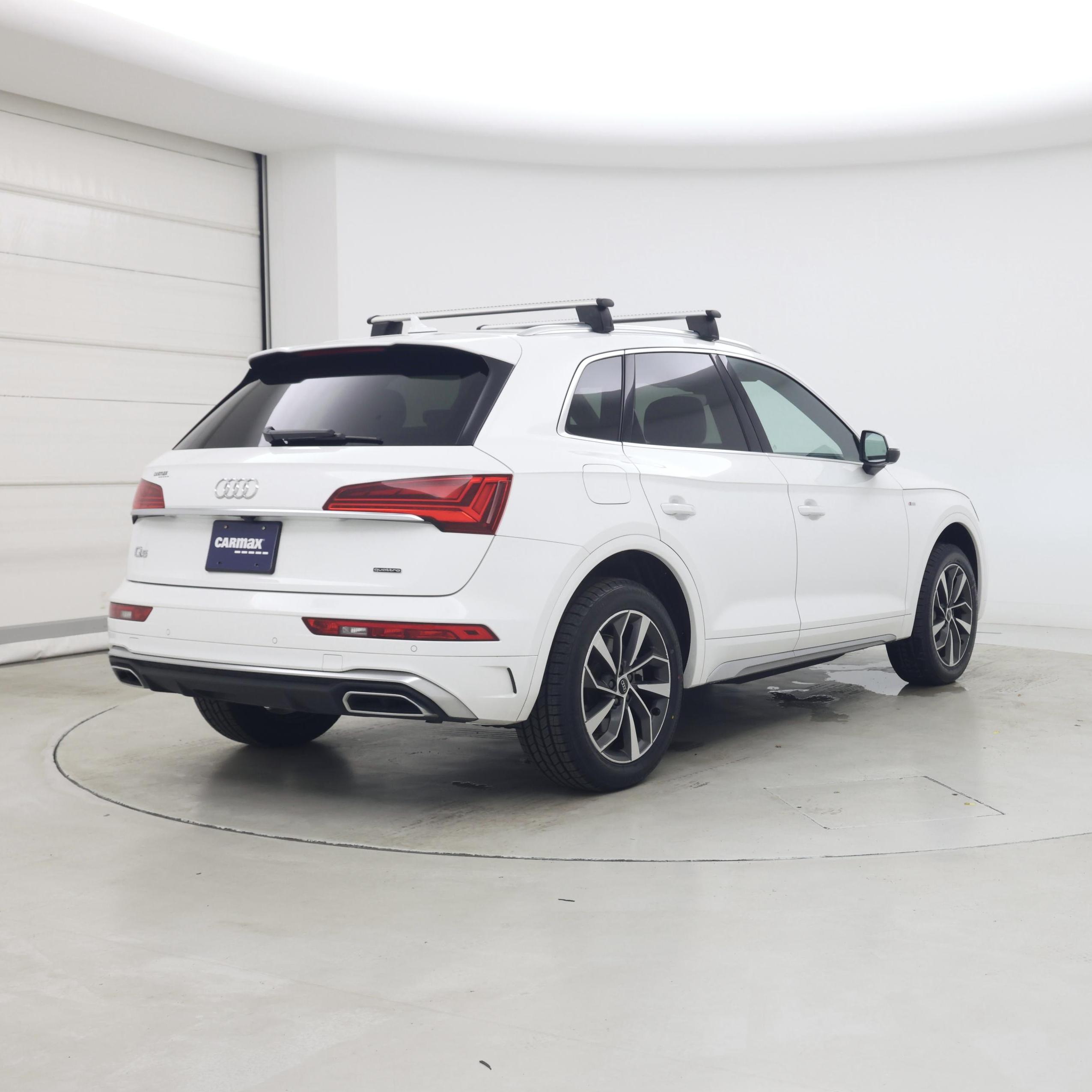 Thumbnail: 2023 Audi Q5 - 8
