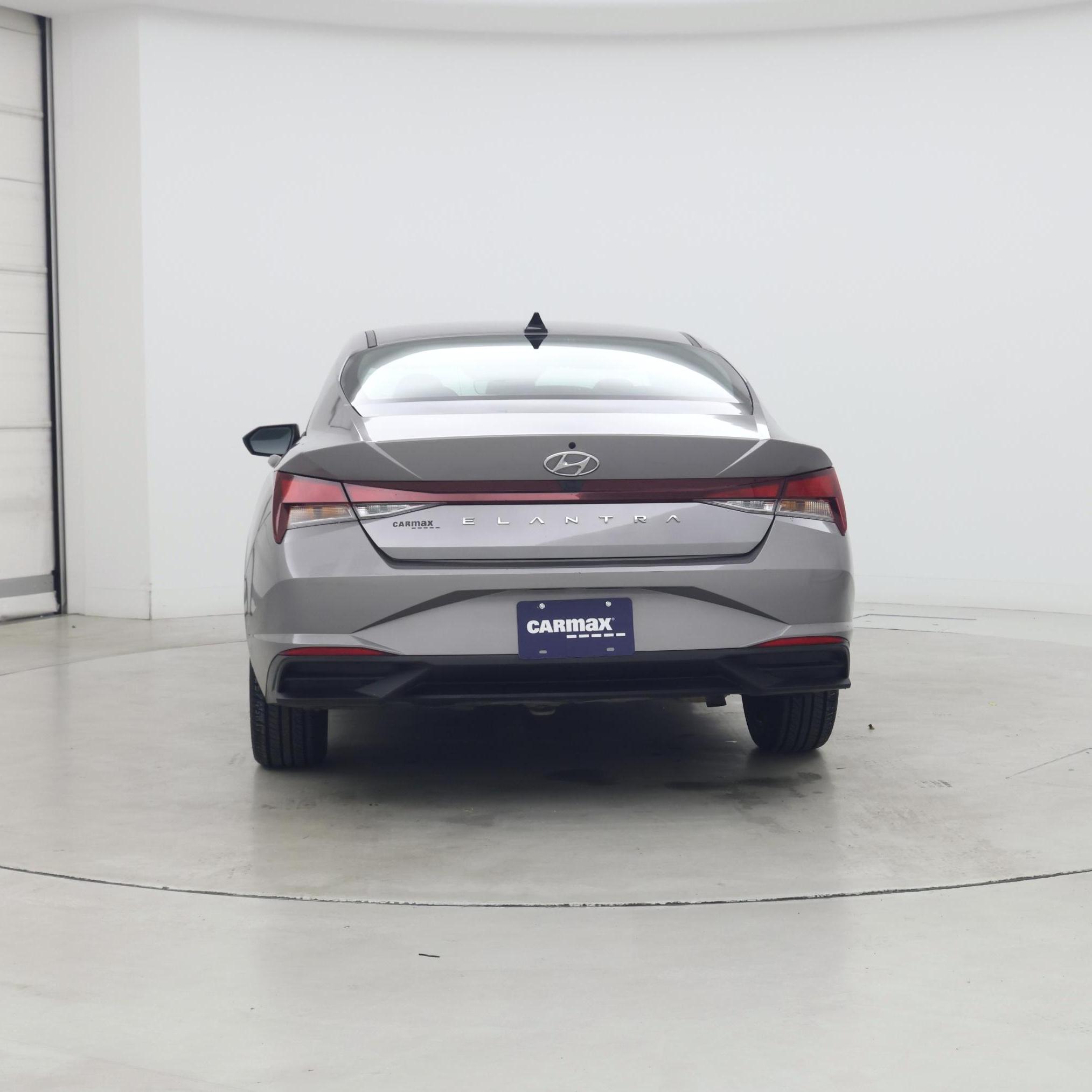 Thumbnail: 2023 Hyundai Elantra - 6