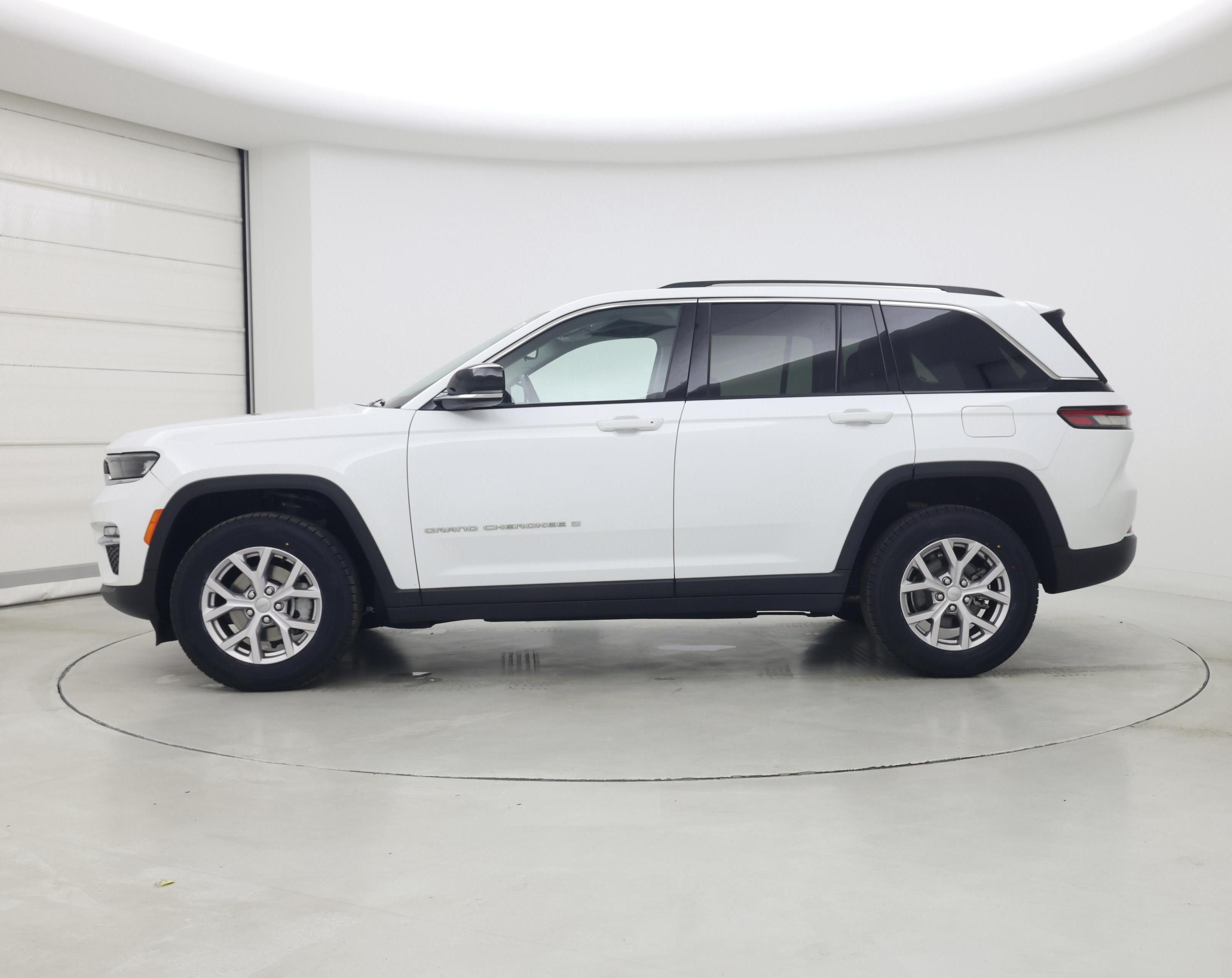 Thumbnail: 2022 Jeep Grand Cherokee - 3