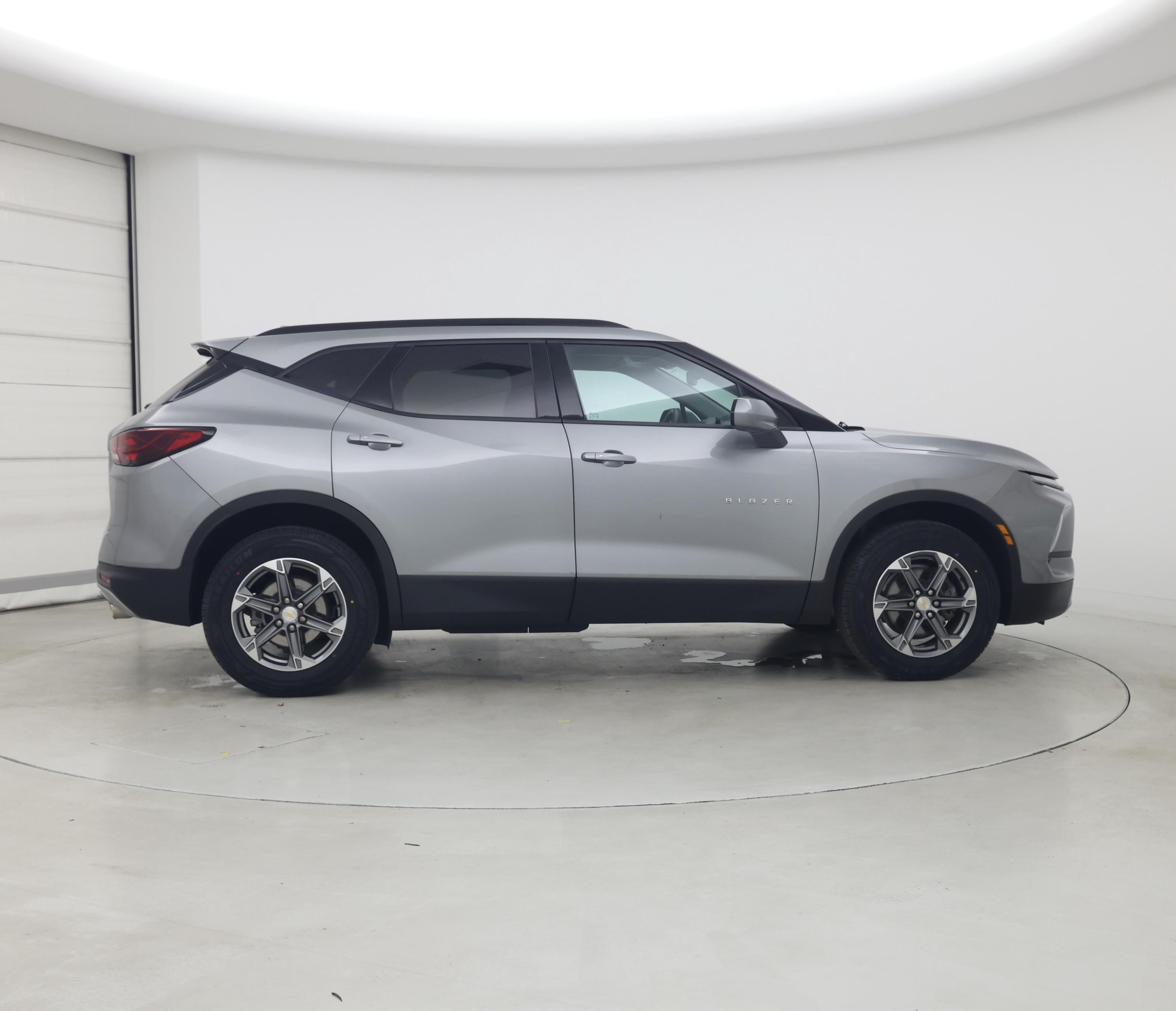 Thumbnail: 2023 Chevrolet Blazer - 7