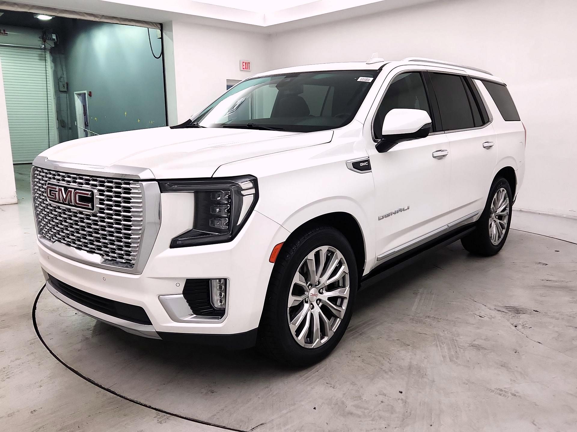 Thumbnail: 2022 GMC Yukon - 3