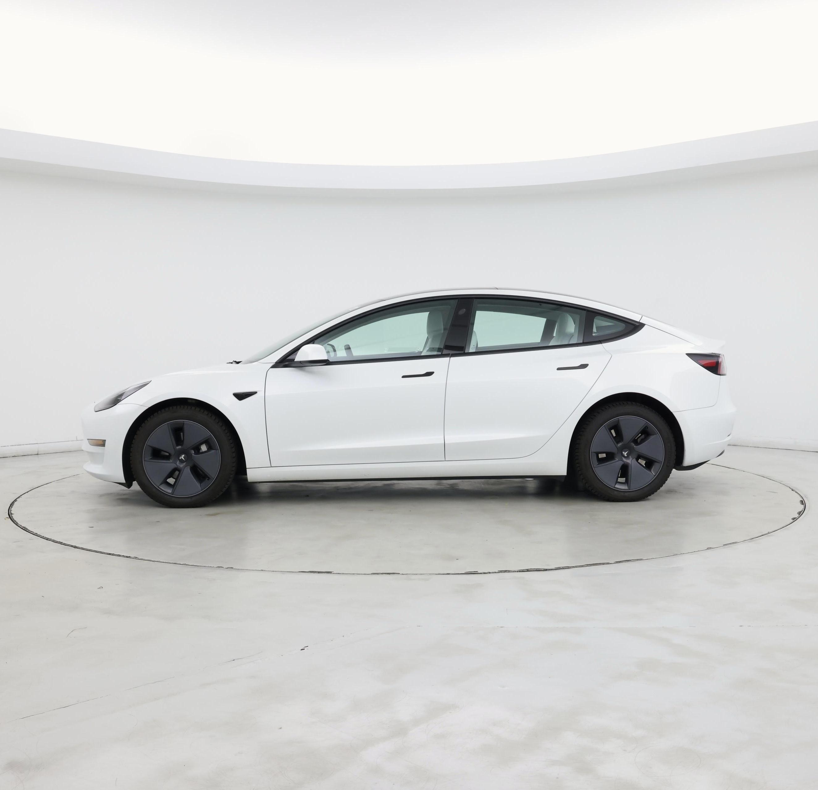 Thumbnail: 2023 Tesla Model 3 - 3