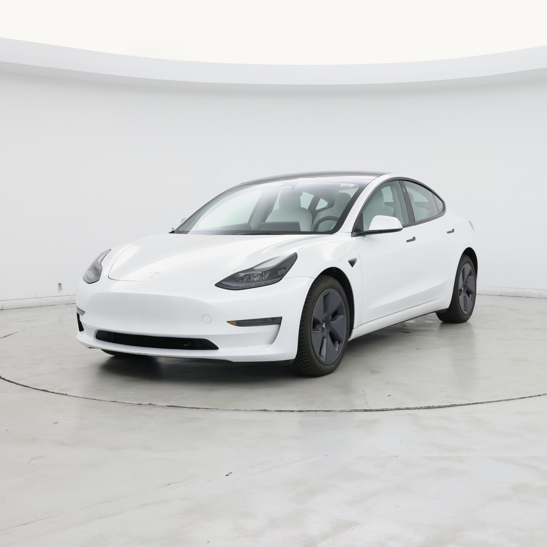Thumbnail: 2023 Tesla Model 3 - 4