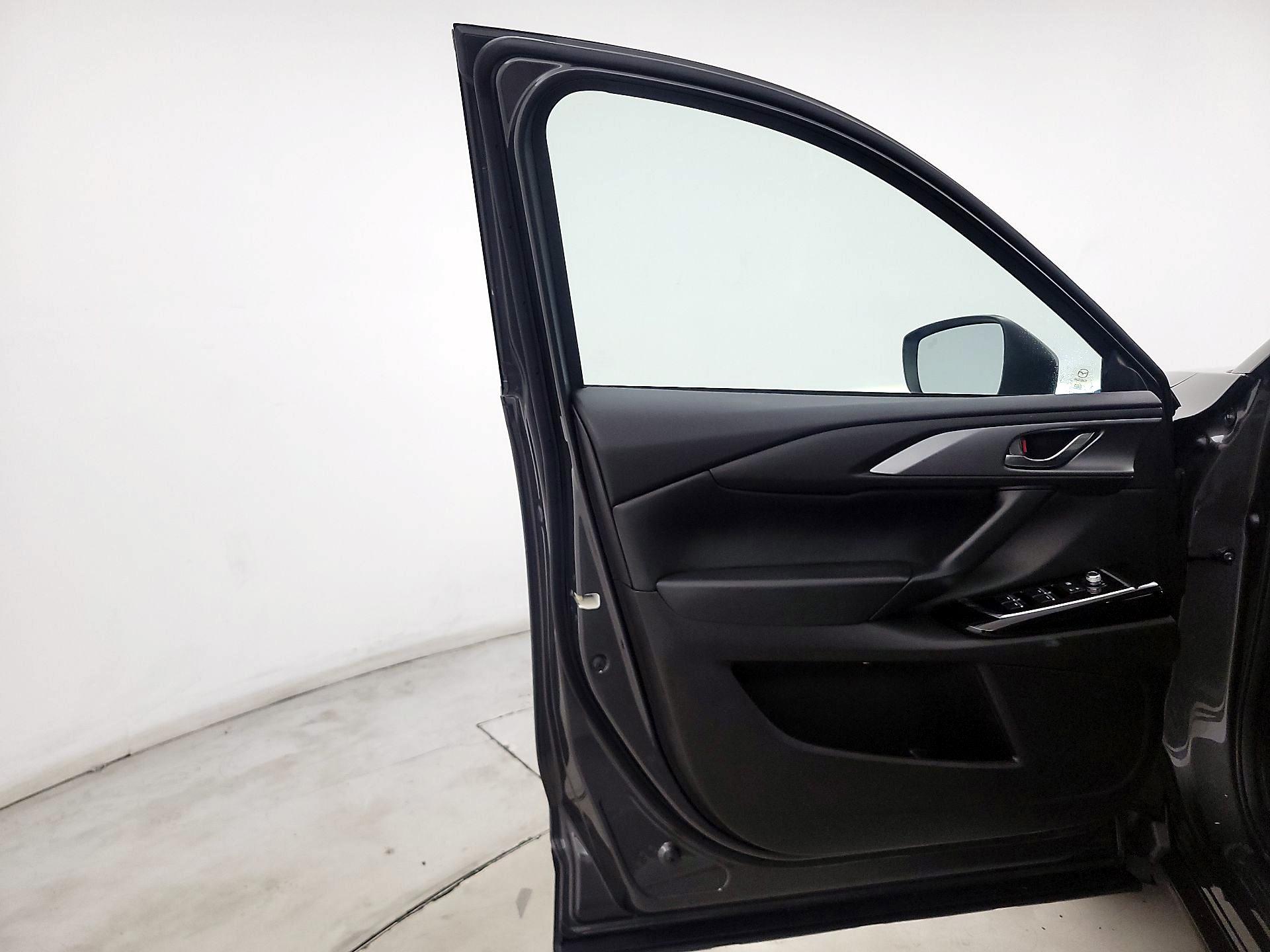 Thumbnail: 2023 Mazda CX-9 - 12