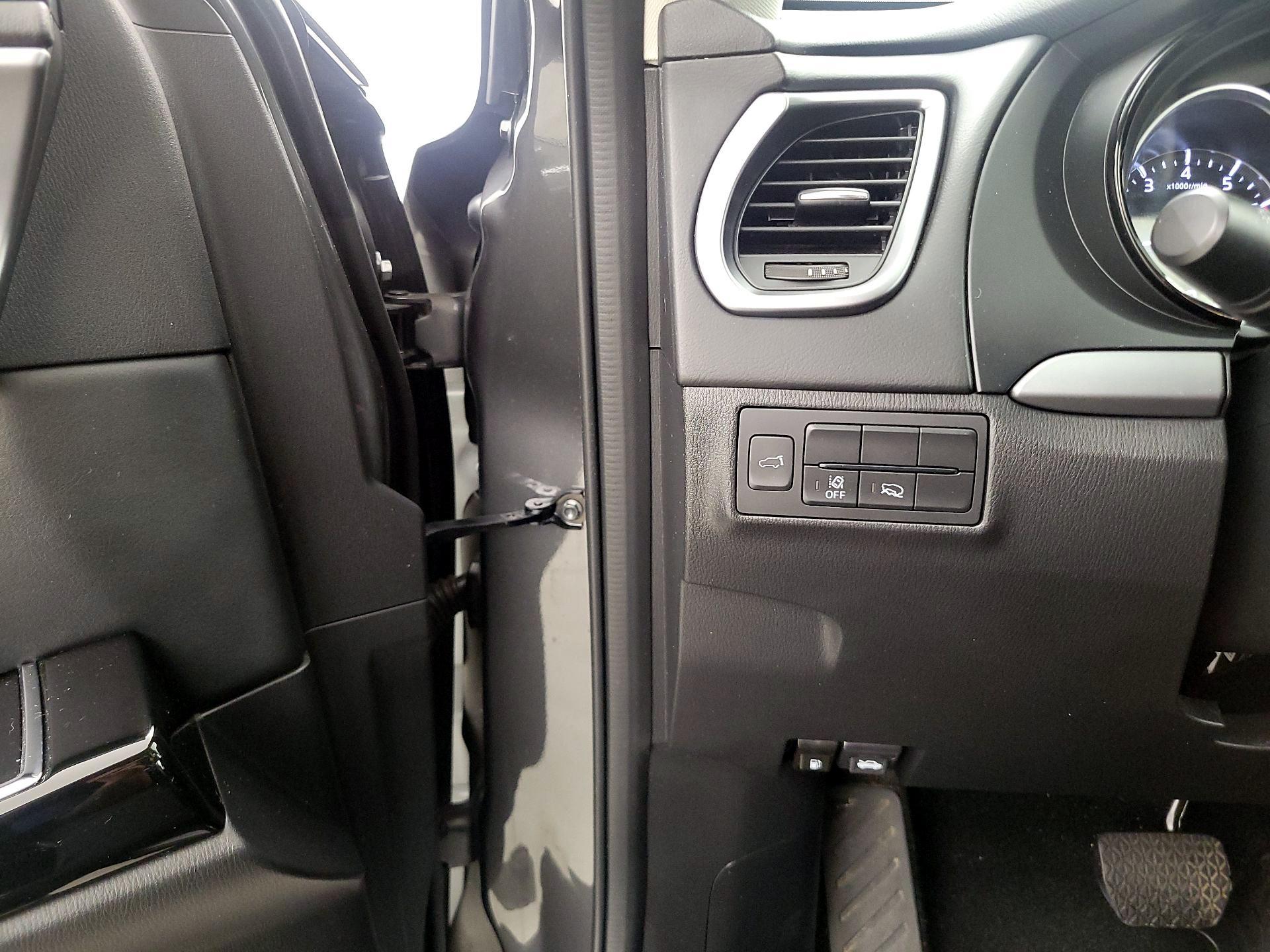 Thumbnail: 2023 Mazda CX-9 - 13