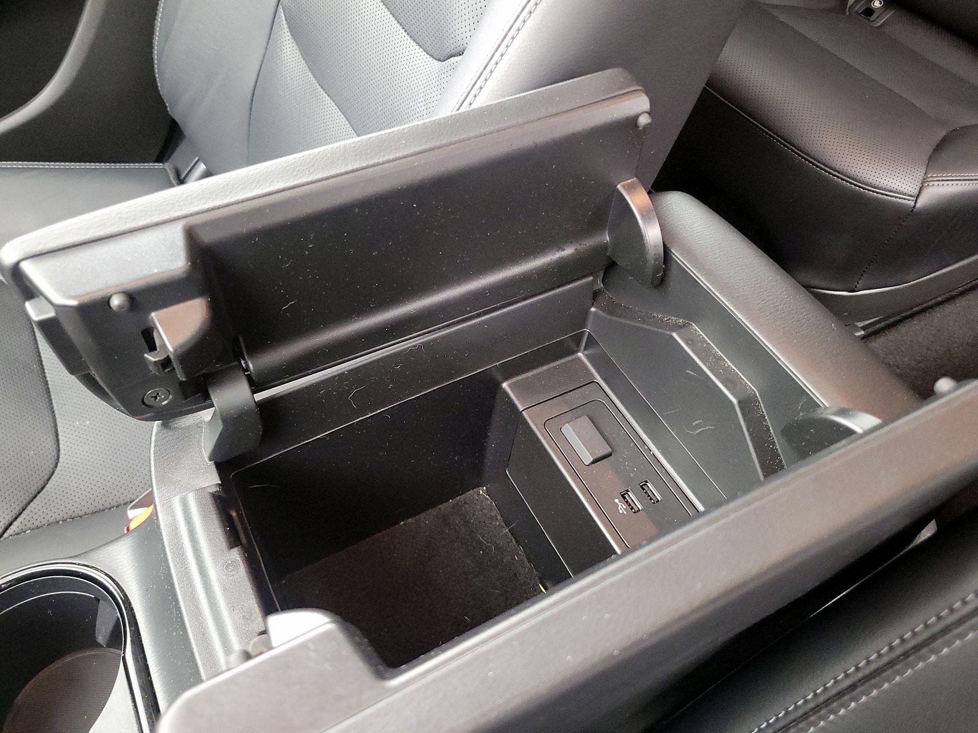 Thumbnail: 2023 Mazda CX-9 - 18