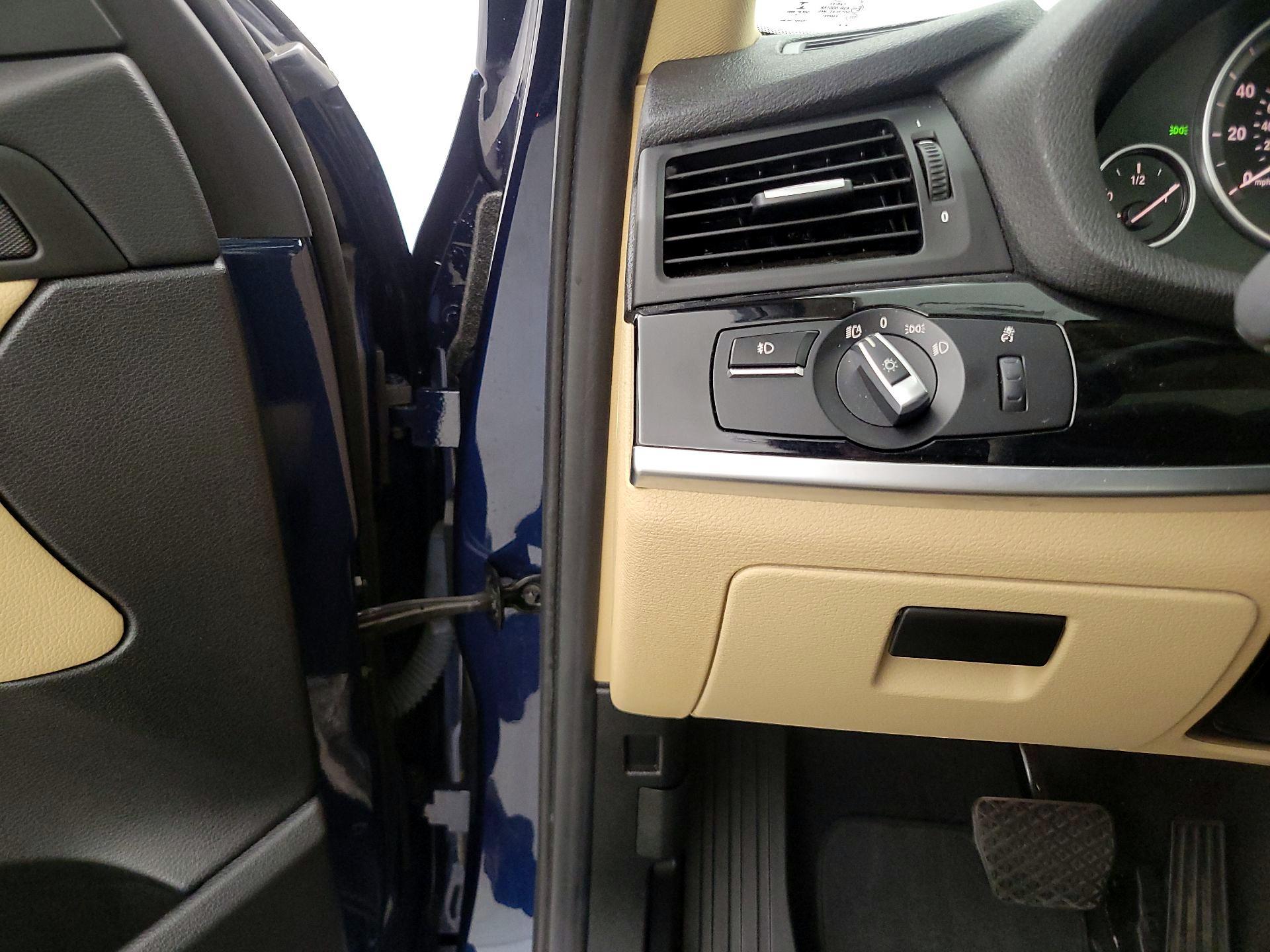Thumbnail: 2017 BMW X3 - 13