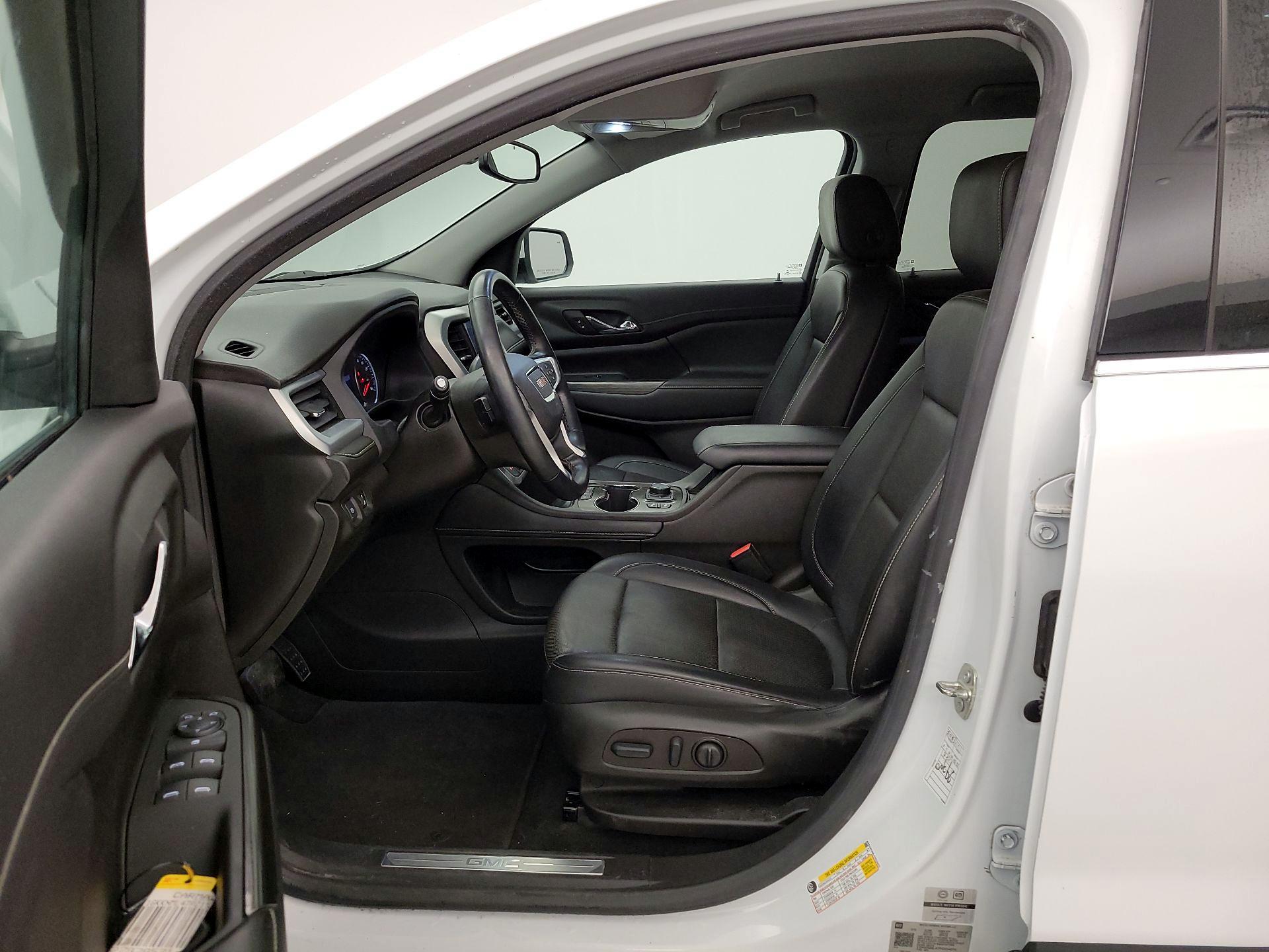 Thumbnail: 2023 GMC Acadia - 11