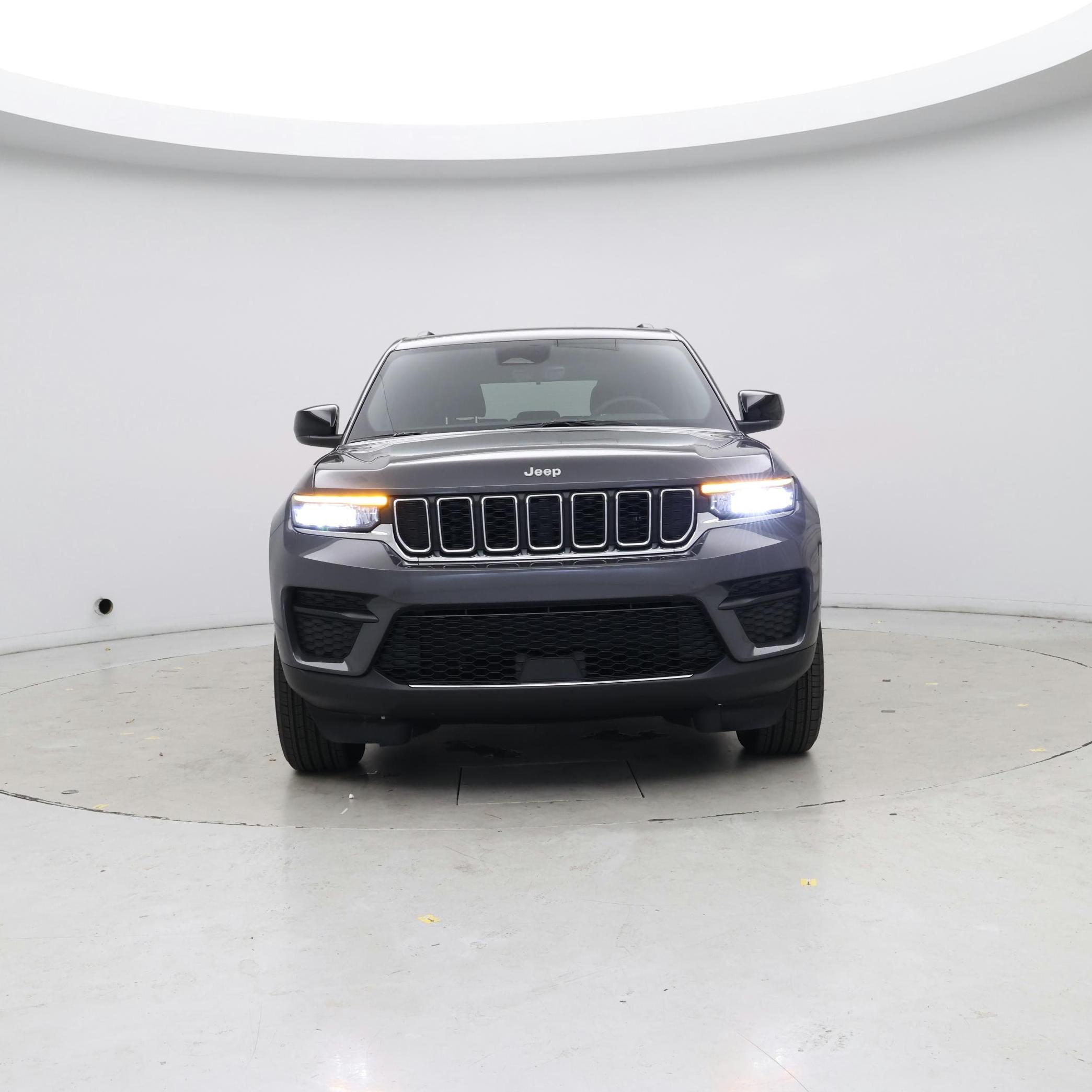 Thumbnail: 2025 Jeep Grand Cherokee - 5