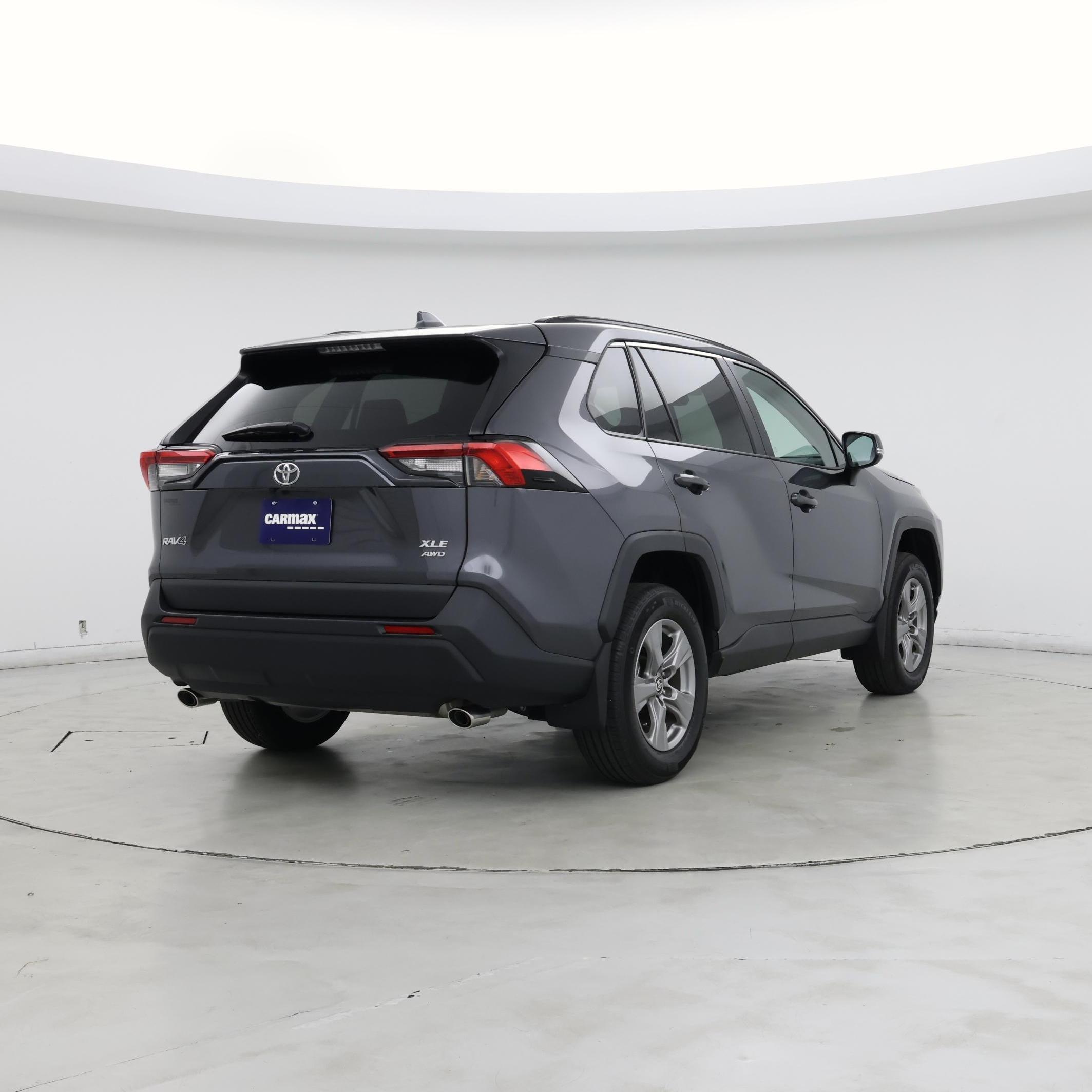 Thumbnail: 2025 Toyota RAV4 - 8