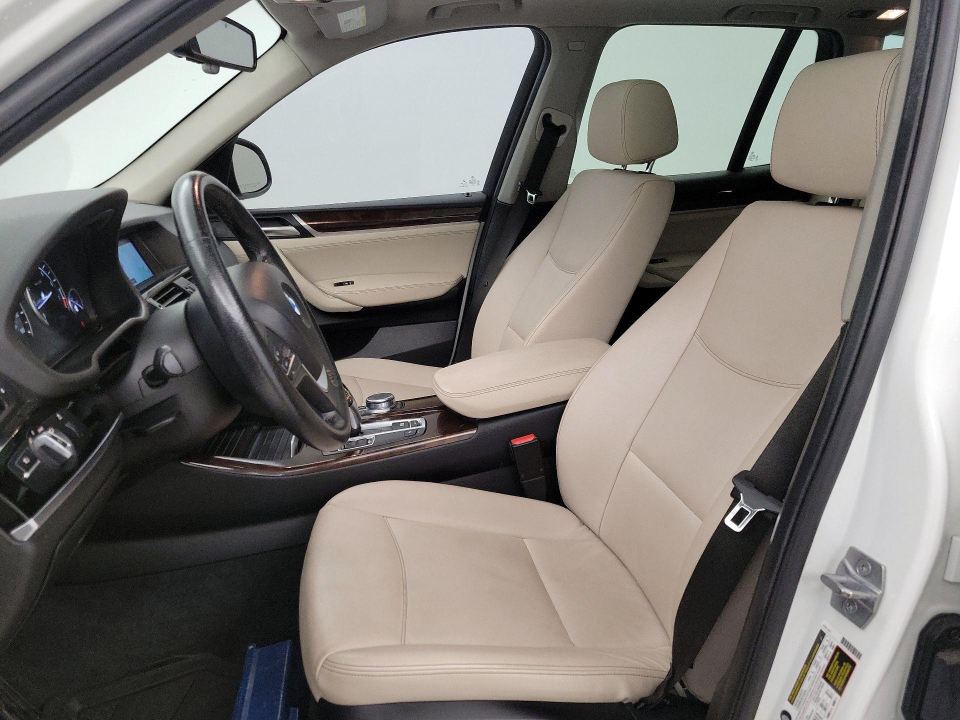 Thumbnail: 2017 BMW X3 - 11