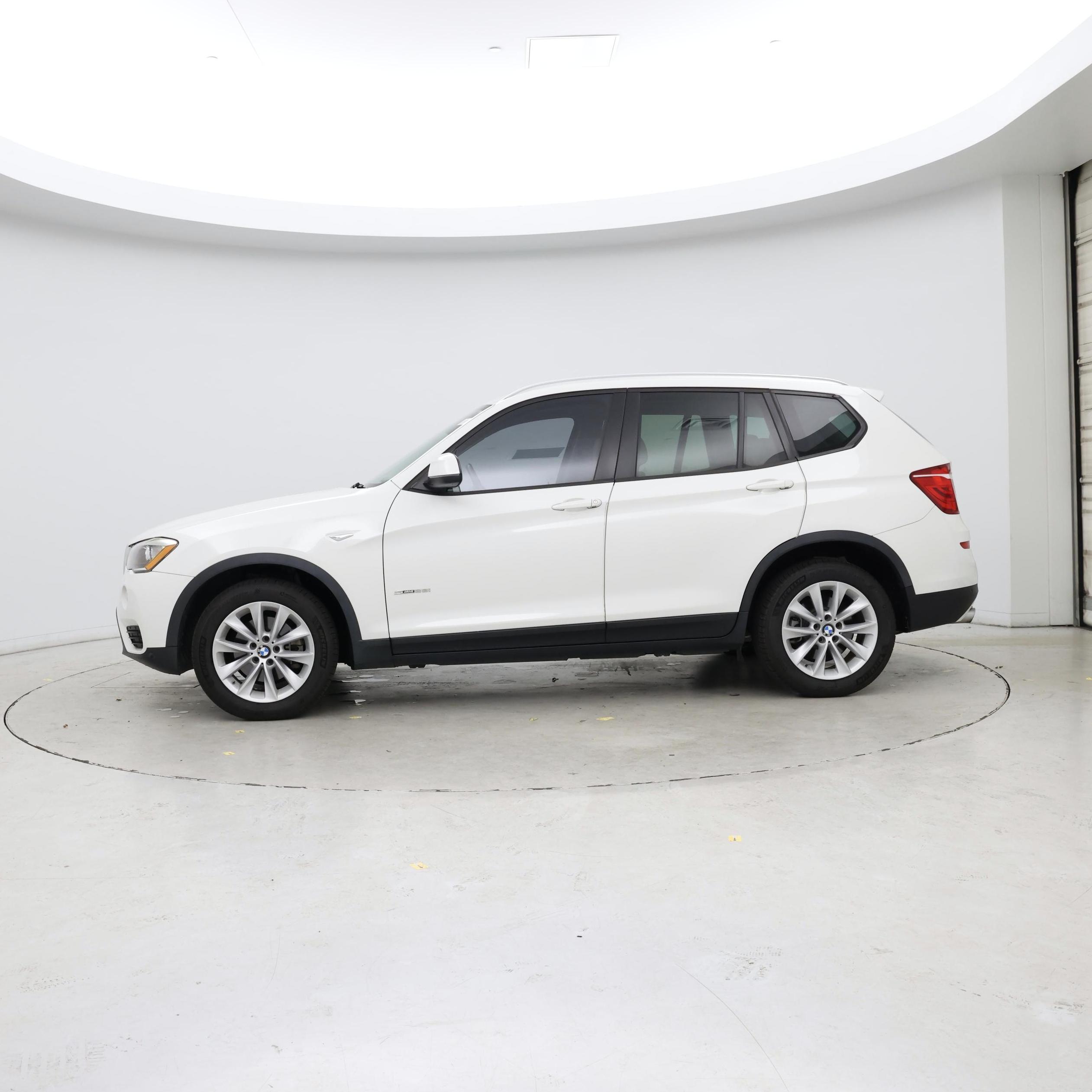 Thumbnail: 2017 BMW X3 - 3