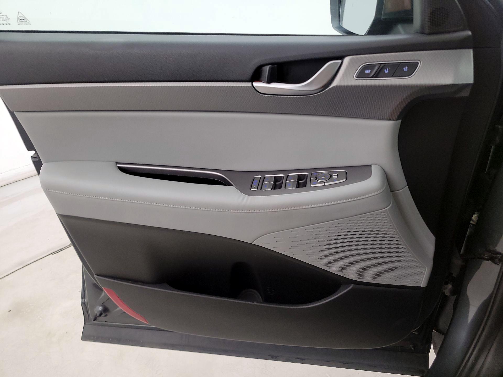 Thumbnail: 2020 Hyundai Palisade - 12