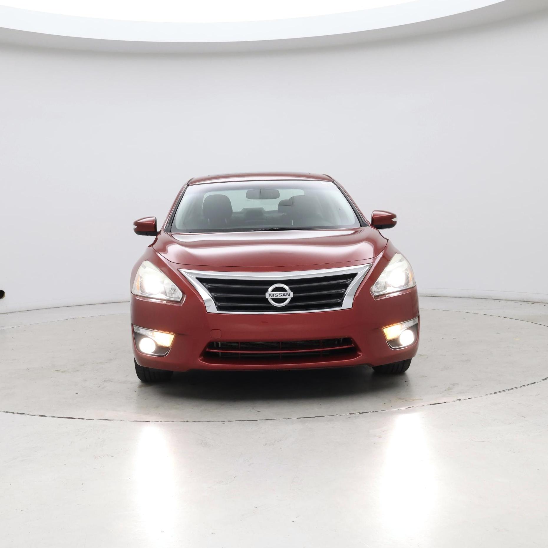 Thumbnail: 2015 Nissan Altima - 5
