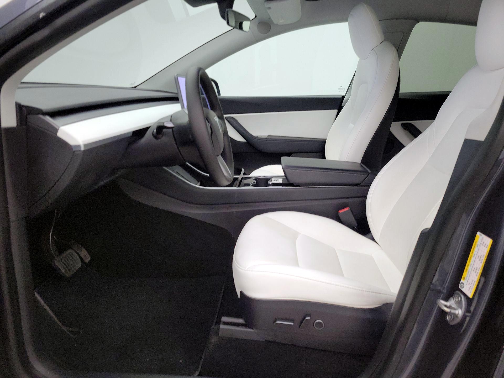 Thumbnail: 2021 Tesla Model Y - 11