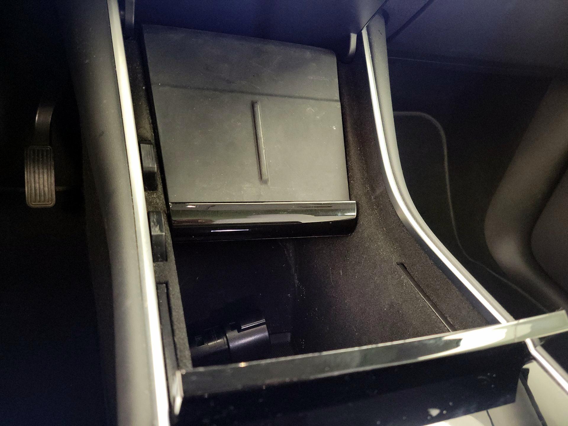 Thumbnail: 2021 Tesla Model Y - 19