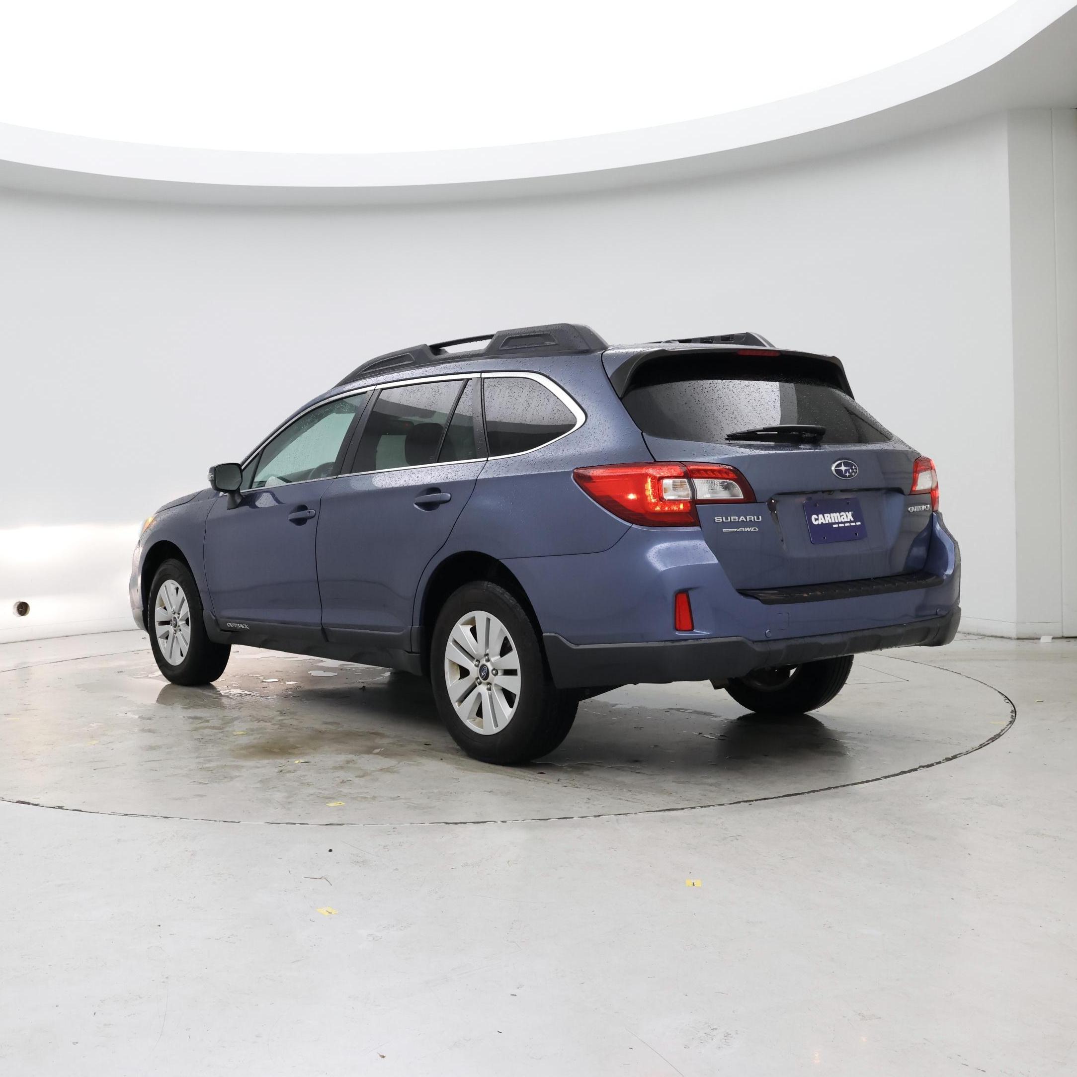 Thumbnail: 2015 Subaru Outback - 2