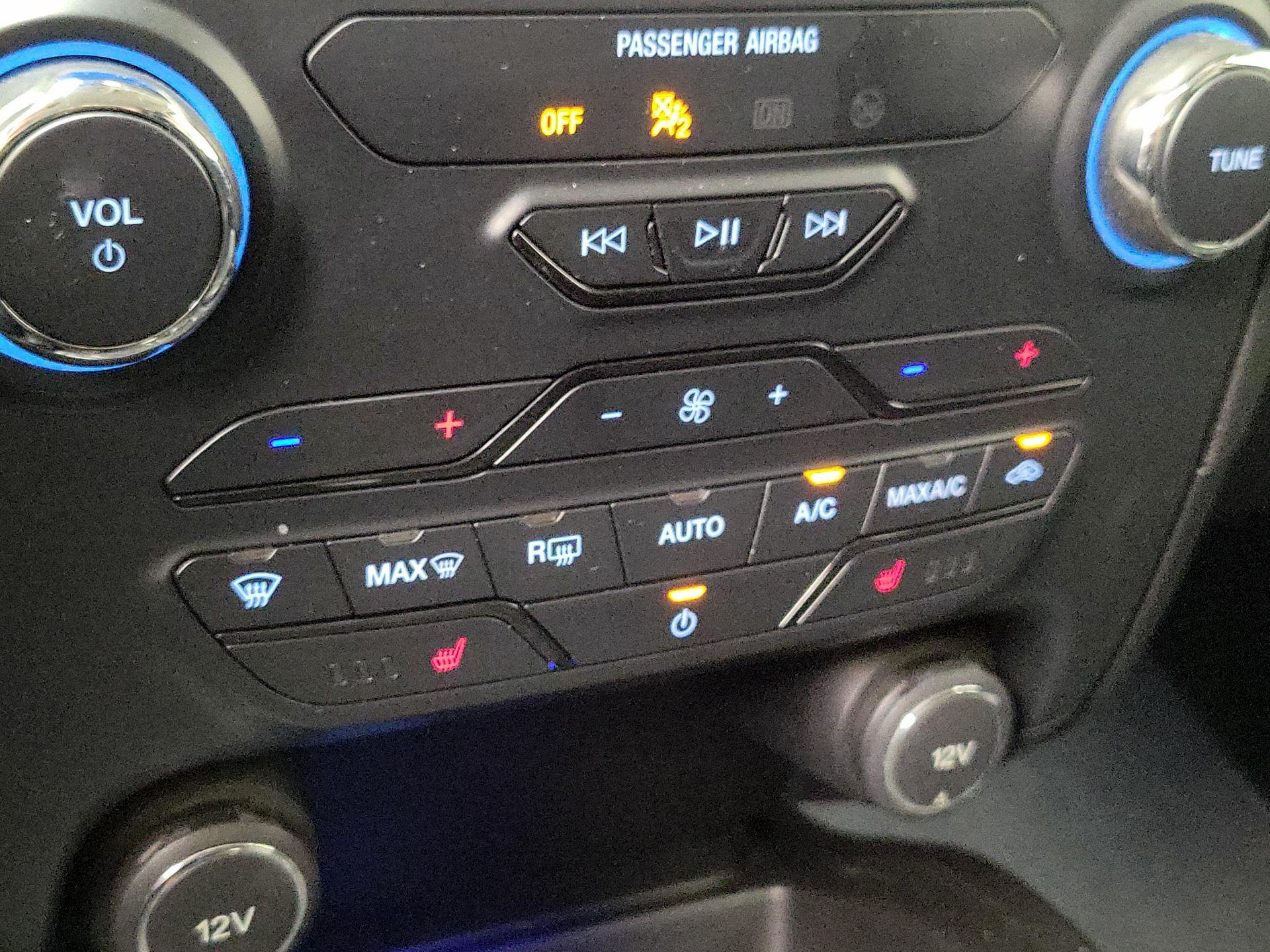Thumbnail: 2021 Ford Ranger - 16