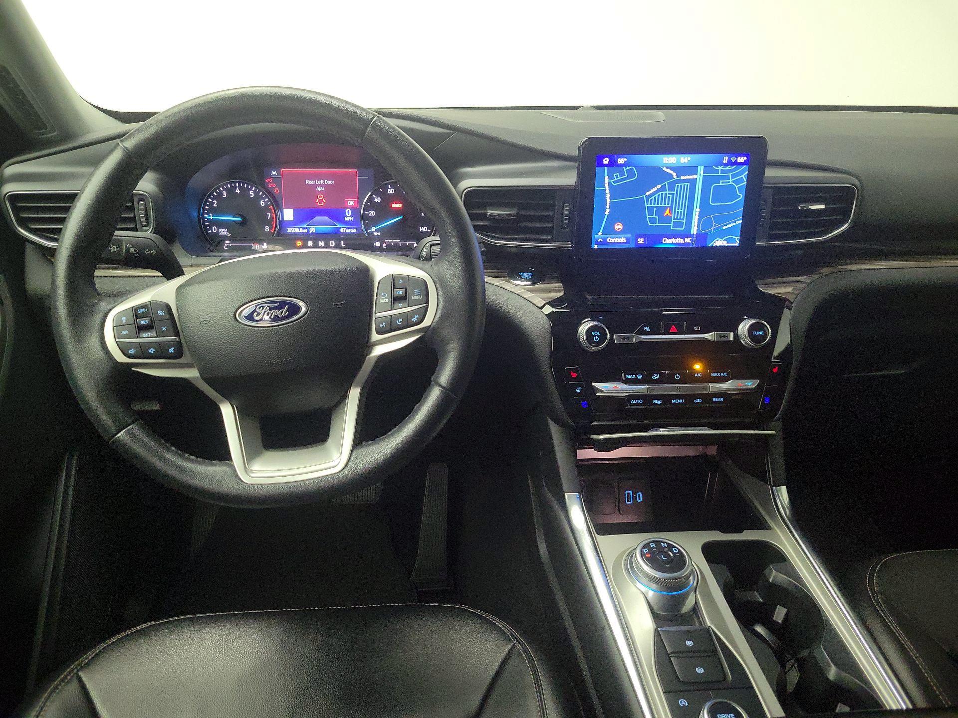 Thumbnail: 2023 Ford Explorer - 10