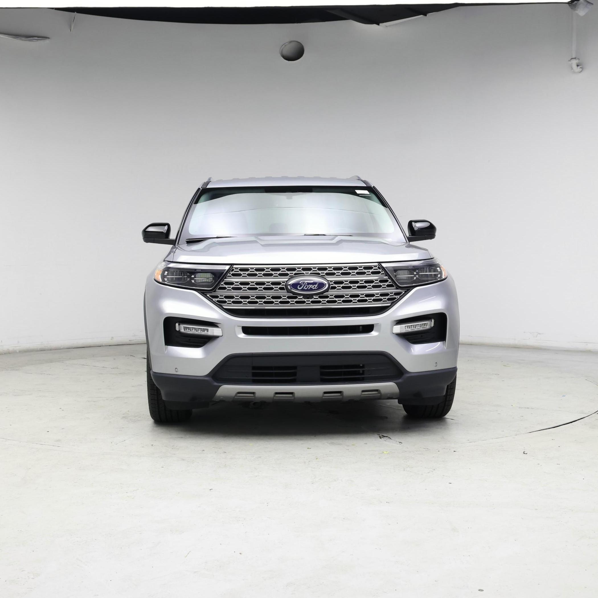 Thumbnail: 2023 Ford Explorer - 5