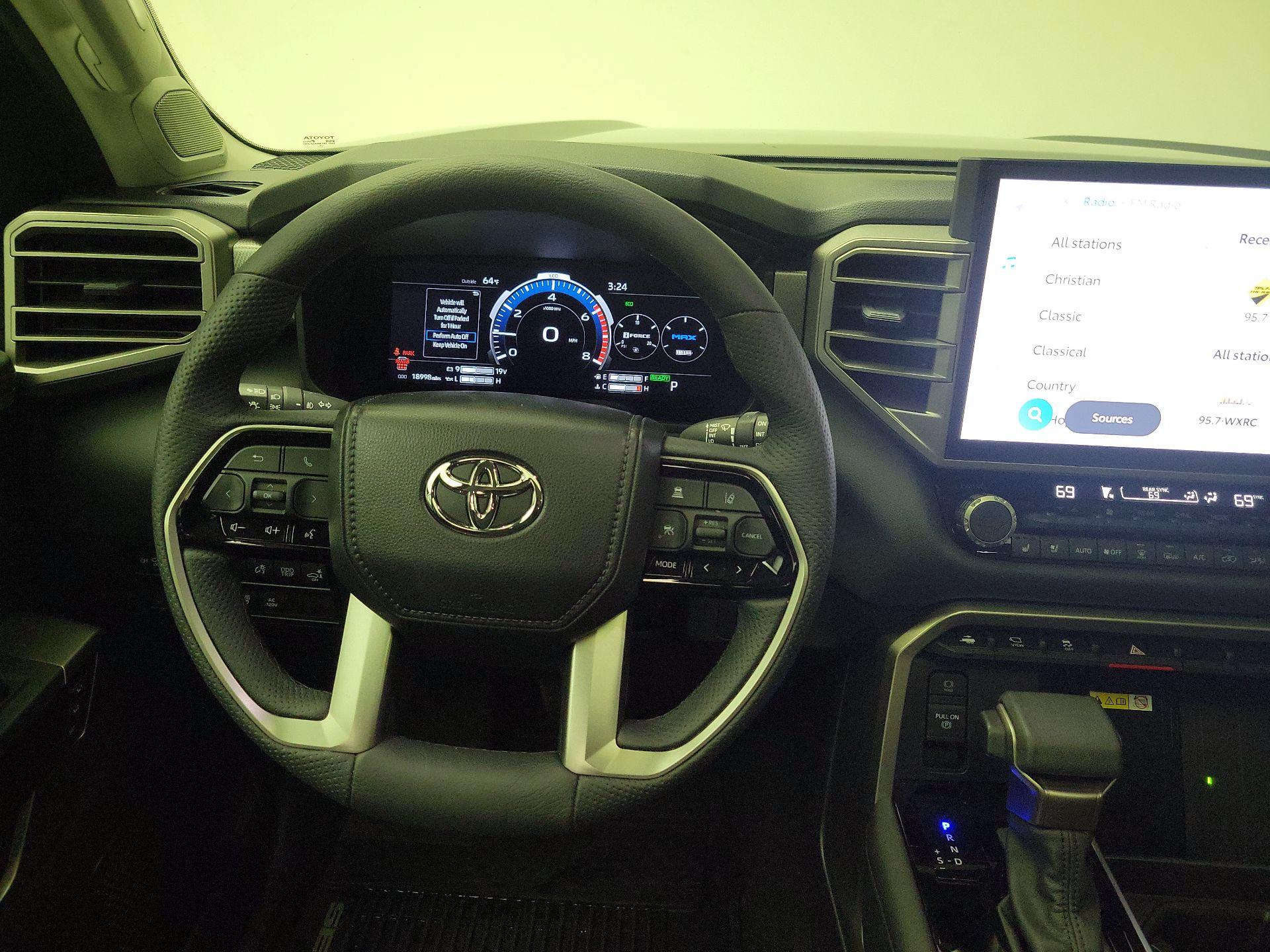 Thumbnail: 2023 Toyota Sequoia - 10