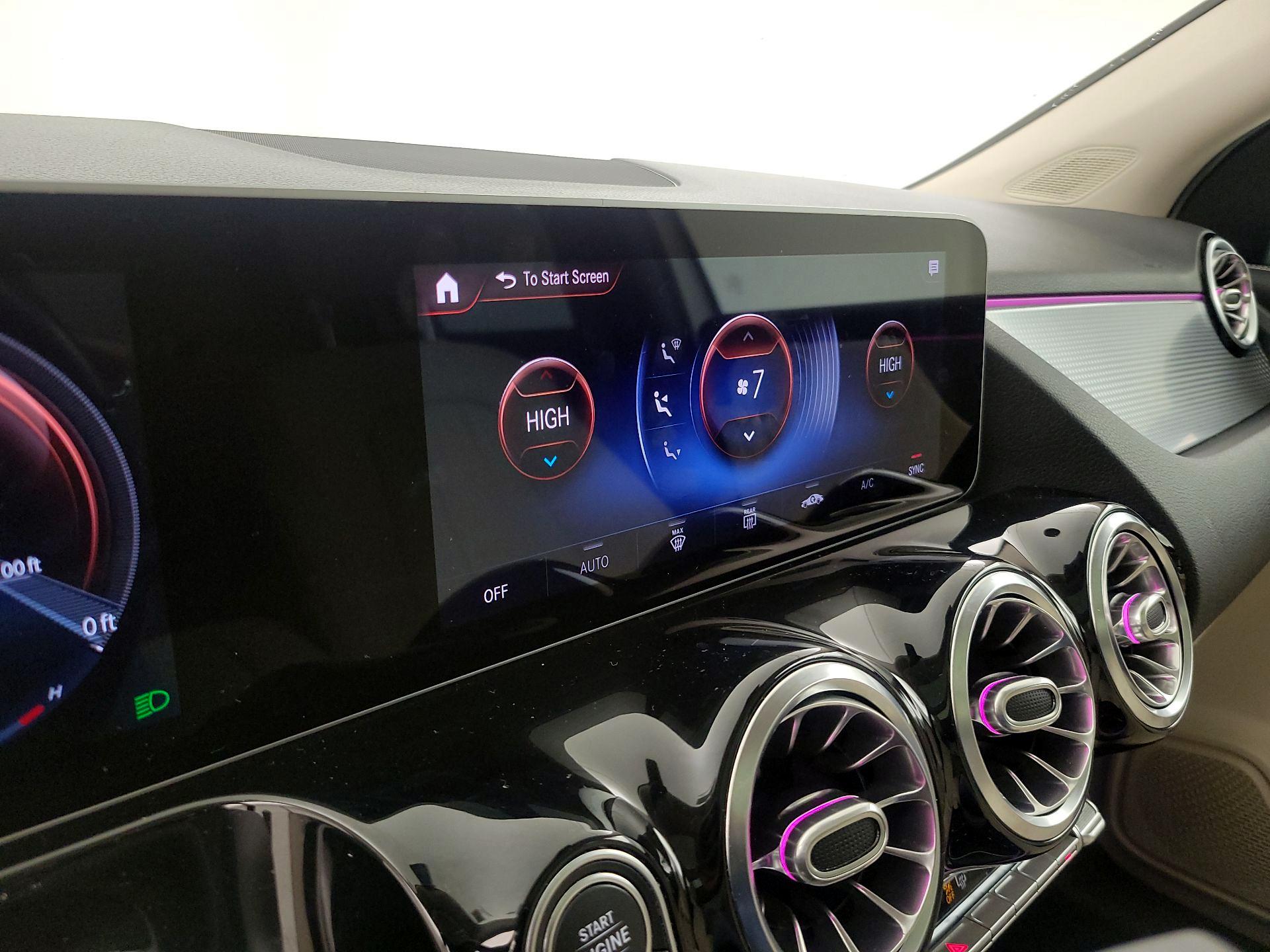 Thumbnail: 2021 Mercedes-Benz GLA - 16