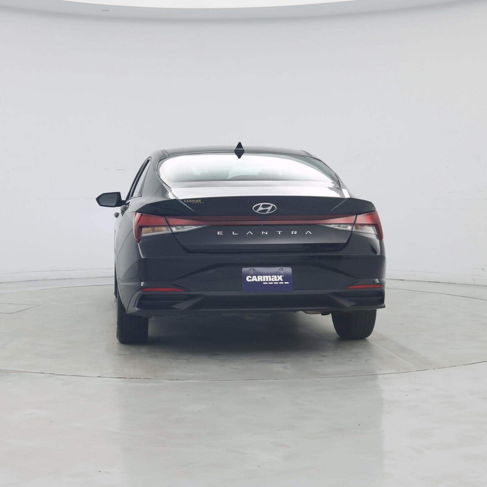 Thumbnail: 2023 Hyundai Elantra - 6