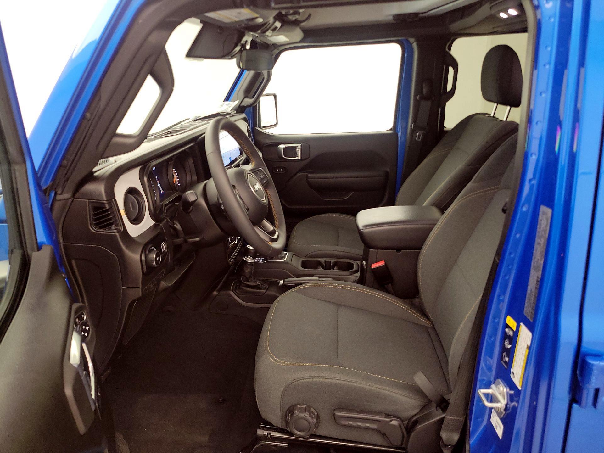 Thumbnail: 2024 Jeep Wrangler - 11