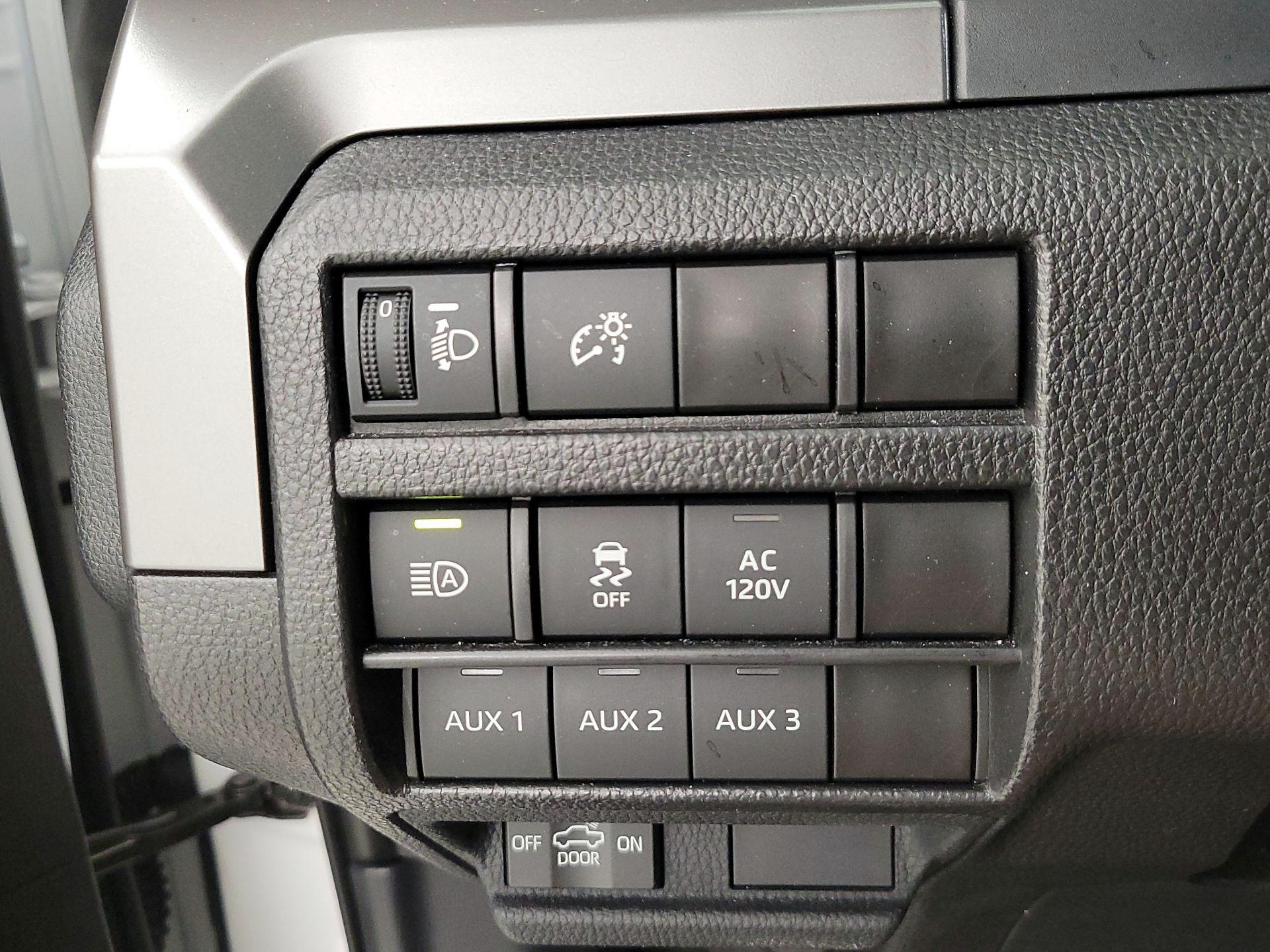 Thumbnail: 2024 Toyota Tacoma - 13