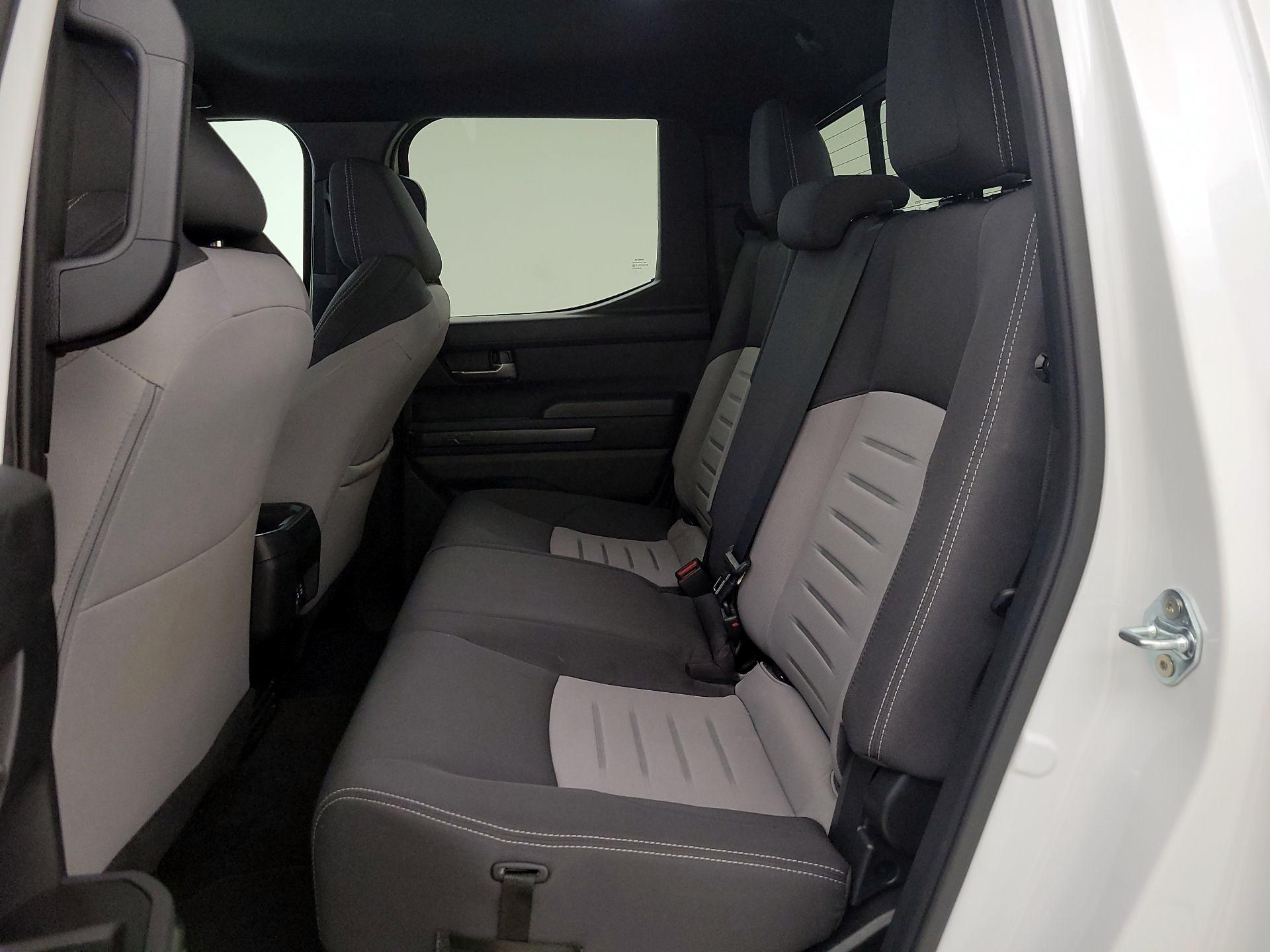 Thumbnail: 2024 Toyota Tacoma - 19