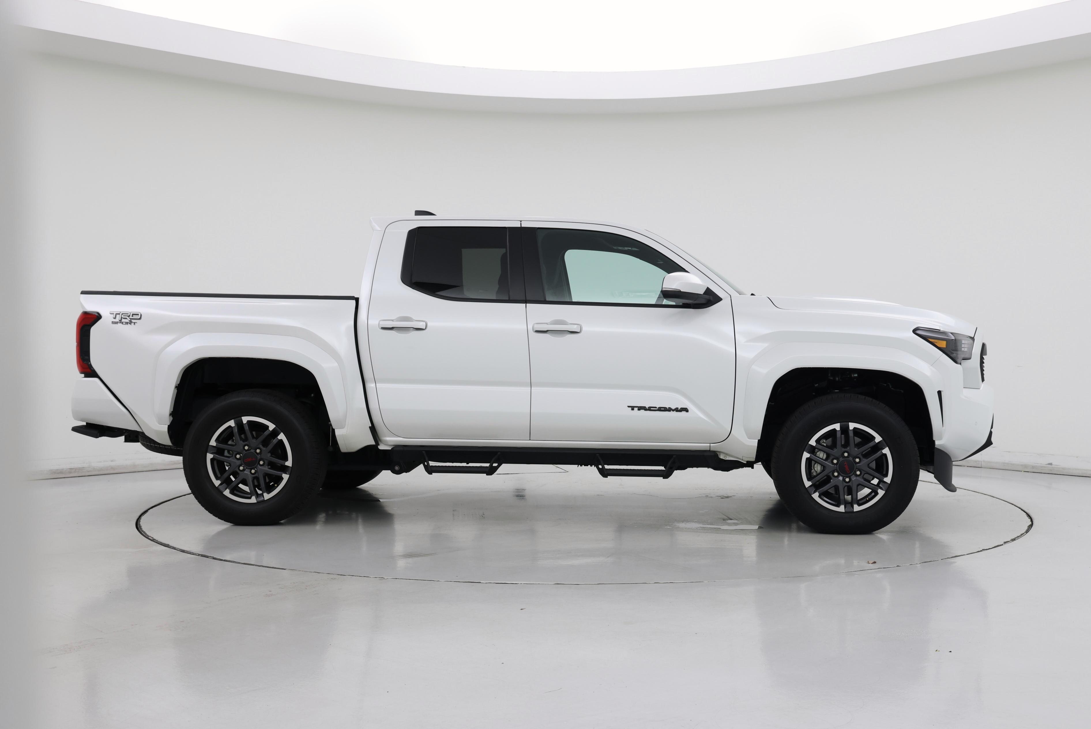 Thumbnail: 2024 Toyota Tacoma - 7