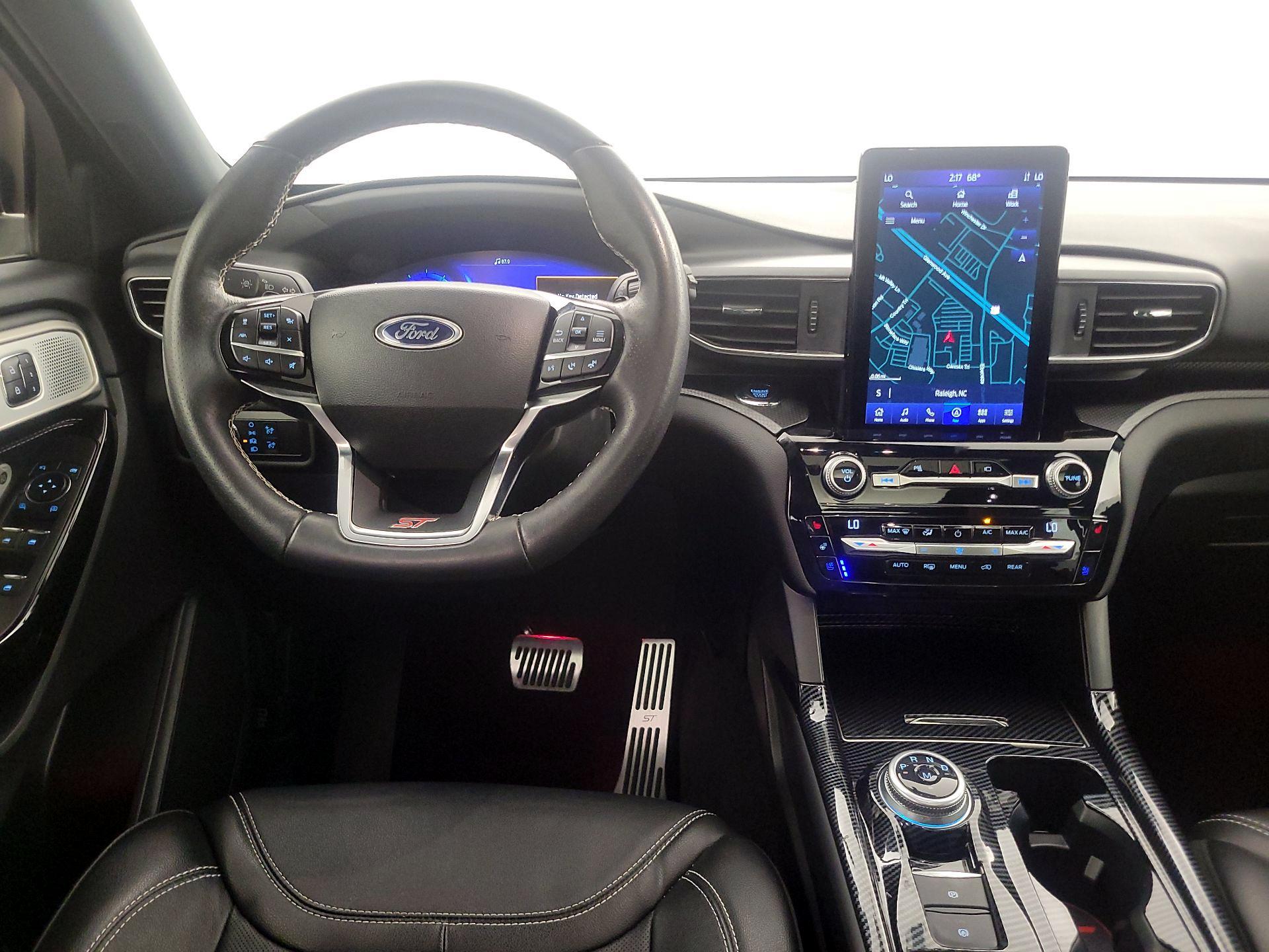 Thumbnail: 2023 Ford Explorer - 10