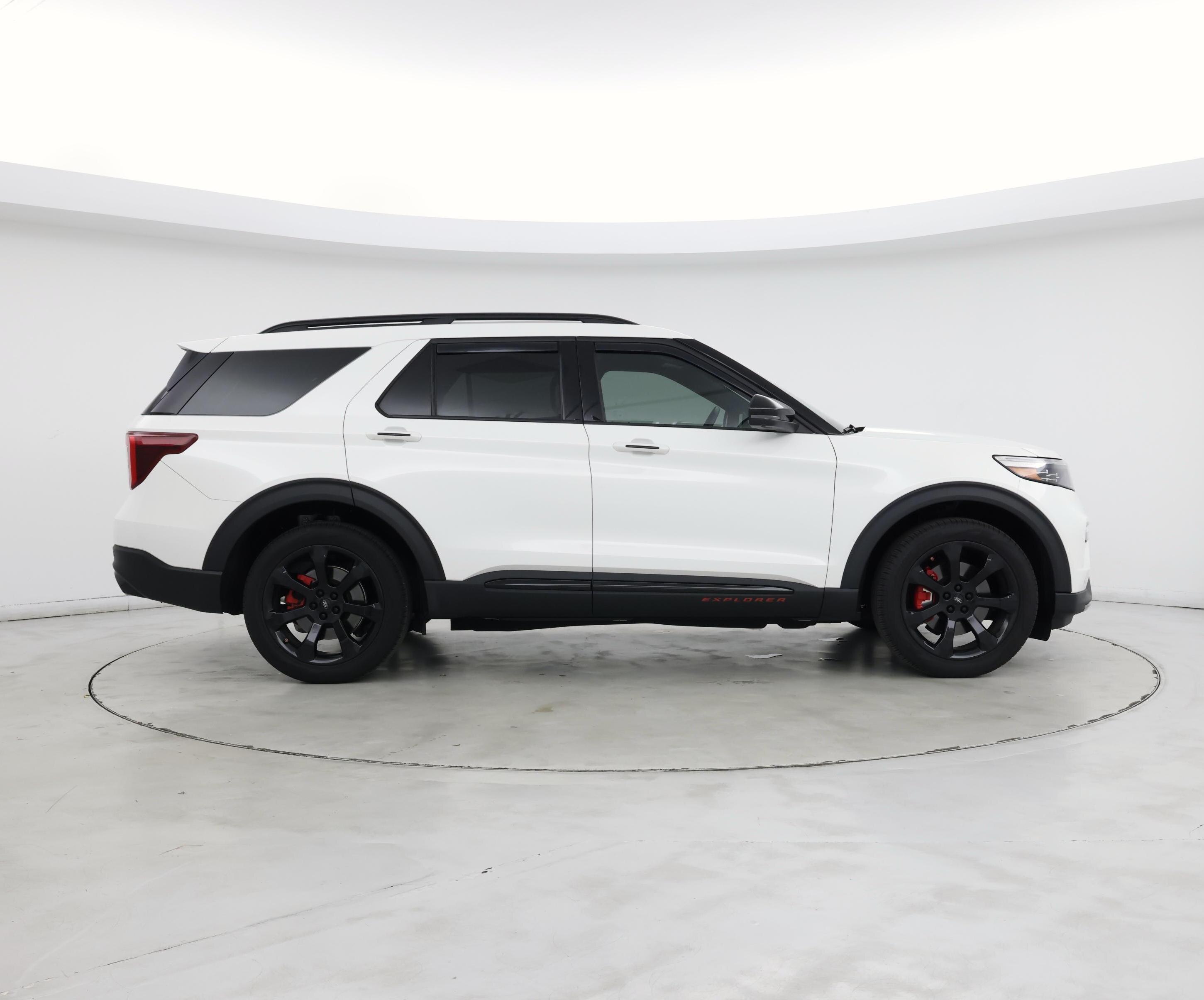 Thumbnail: 2023 Ford Explorer - 7