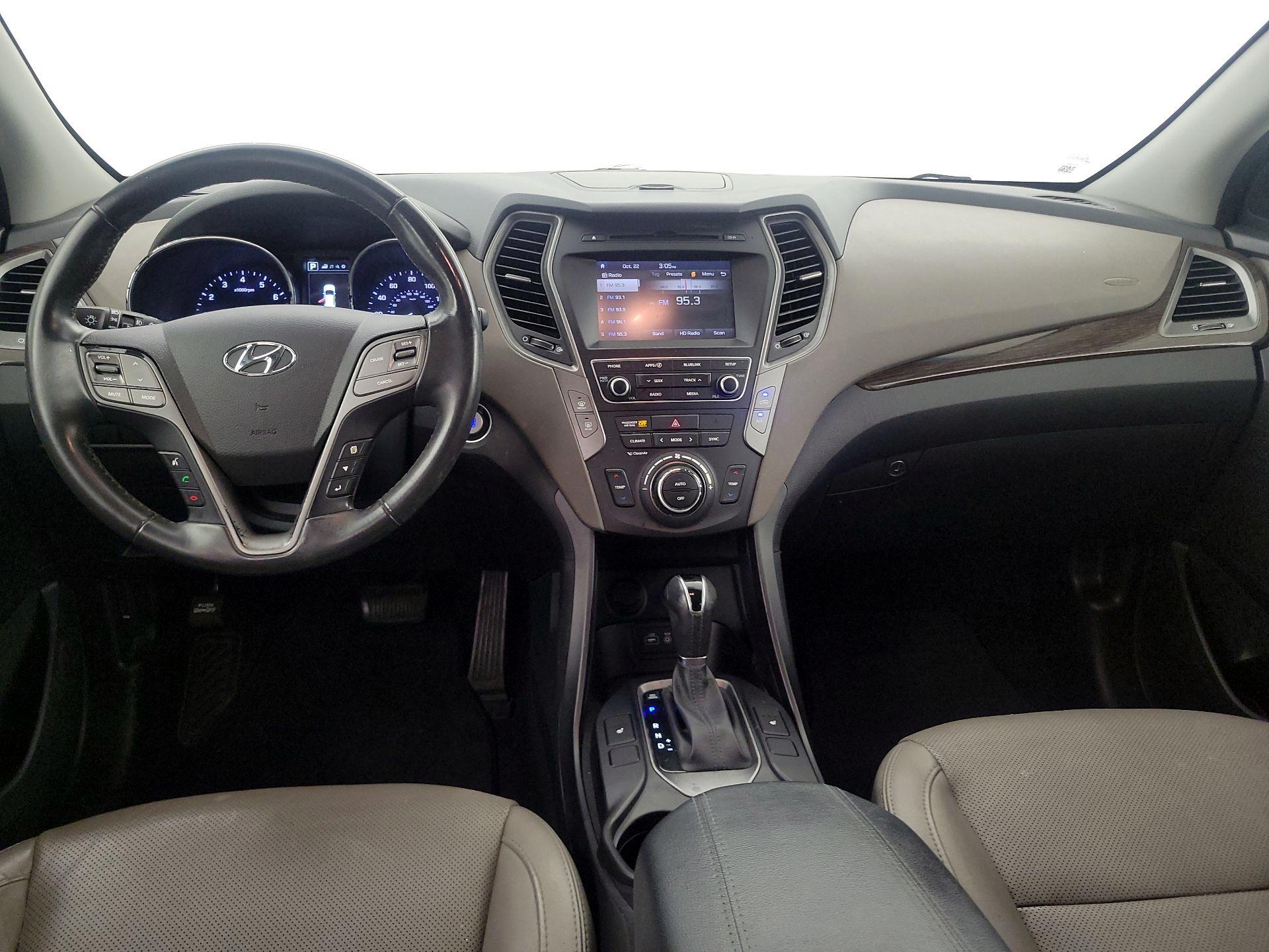 Thumbnail: 2017 Hyundai Santa Fe - 9