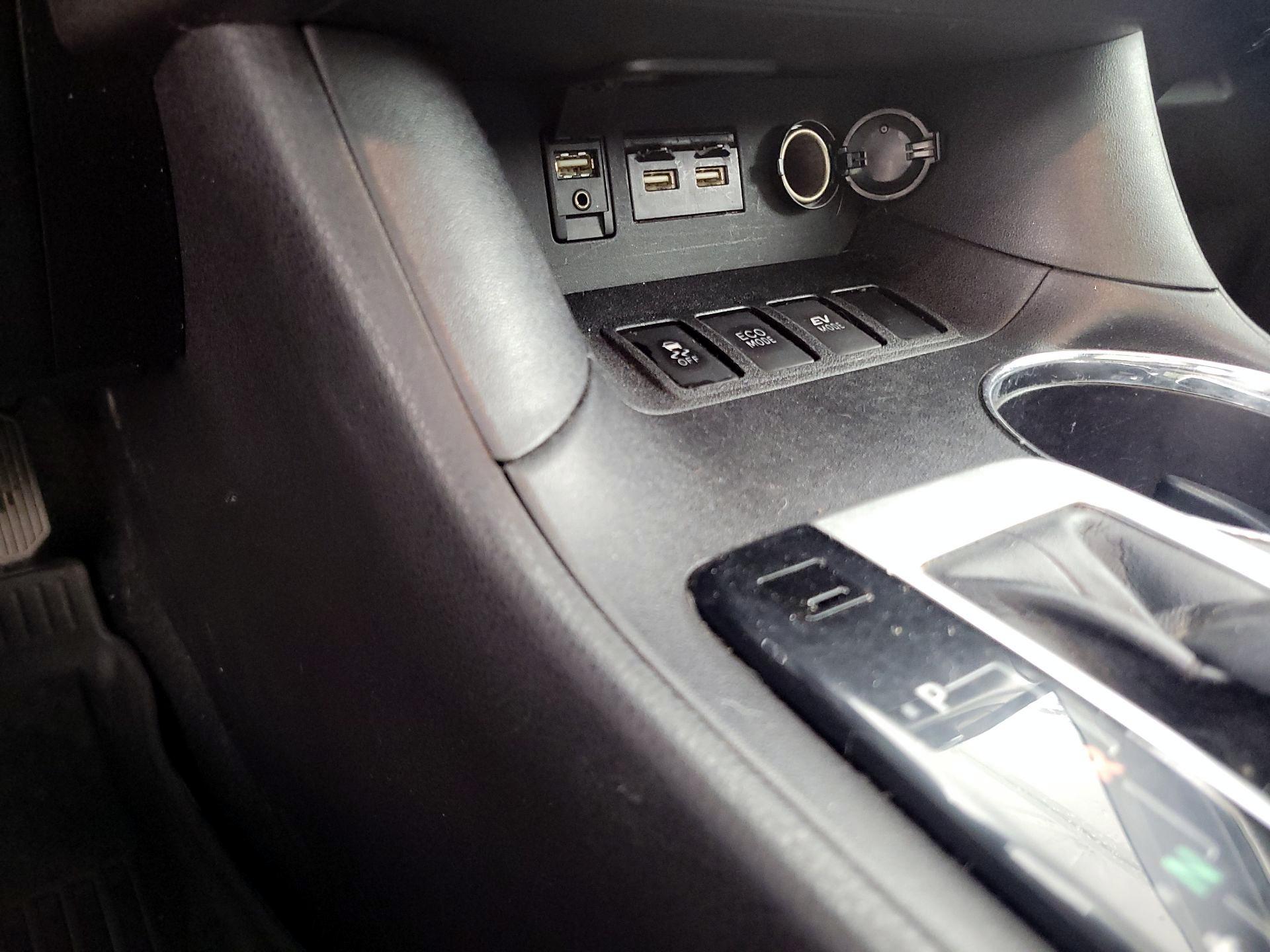 Thumbnail: 2017 Toyota Highlander - 19