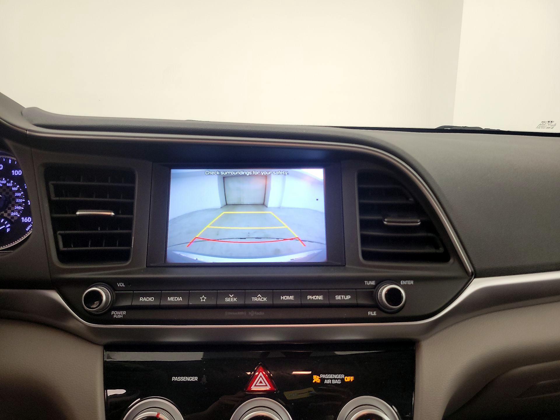 Thumbnail: 2019 Hyundai Elantra - 14