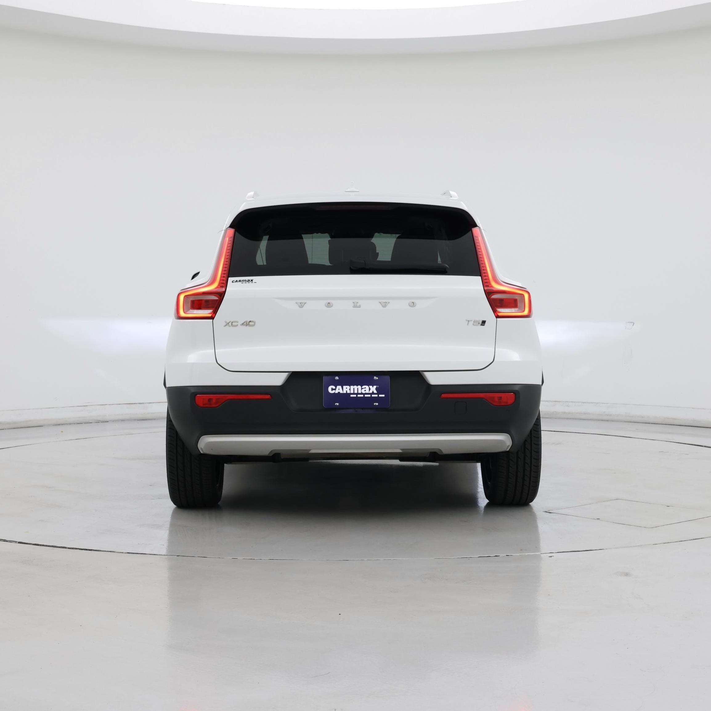 Thumbnail: 2021 Volvo XC40 - 6