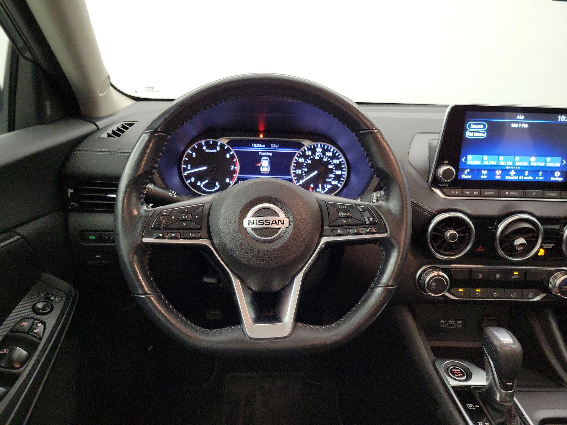 Thumbnail: 2022 Nissan Sentra - 10