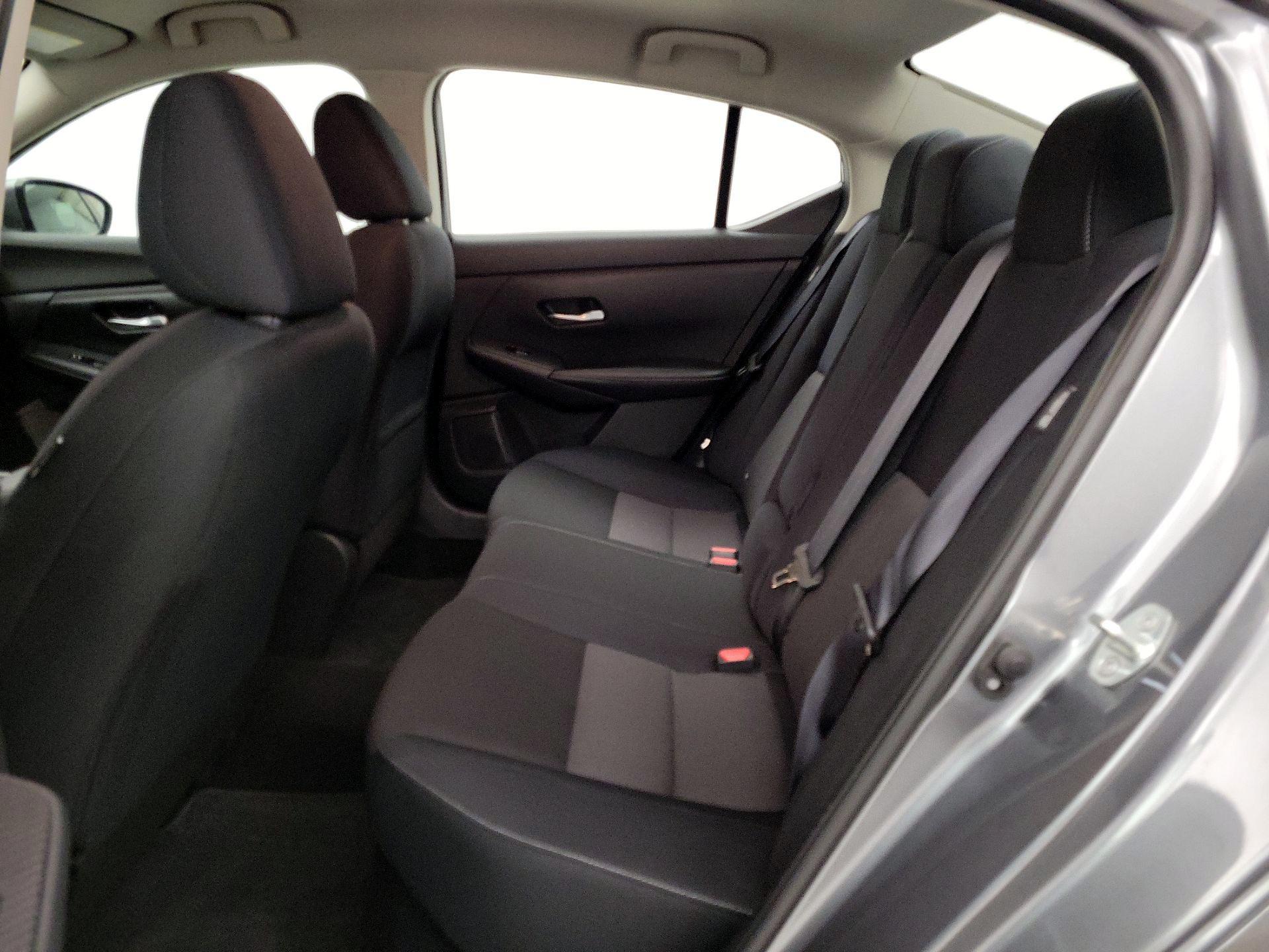 Thumbnail: 2022 Nissan Sentra - 19