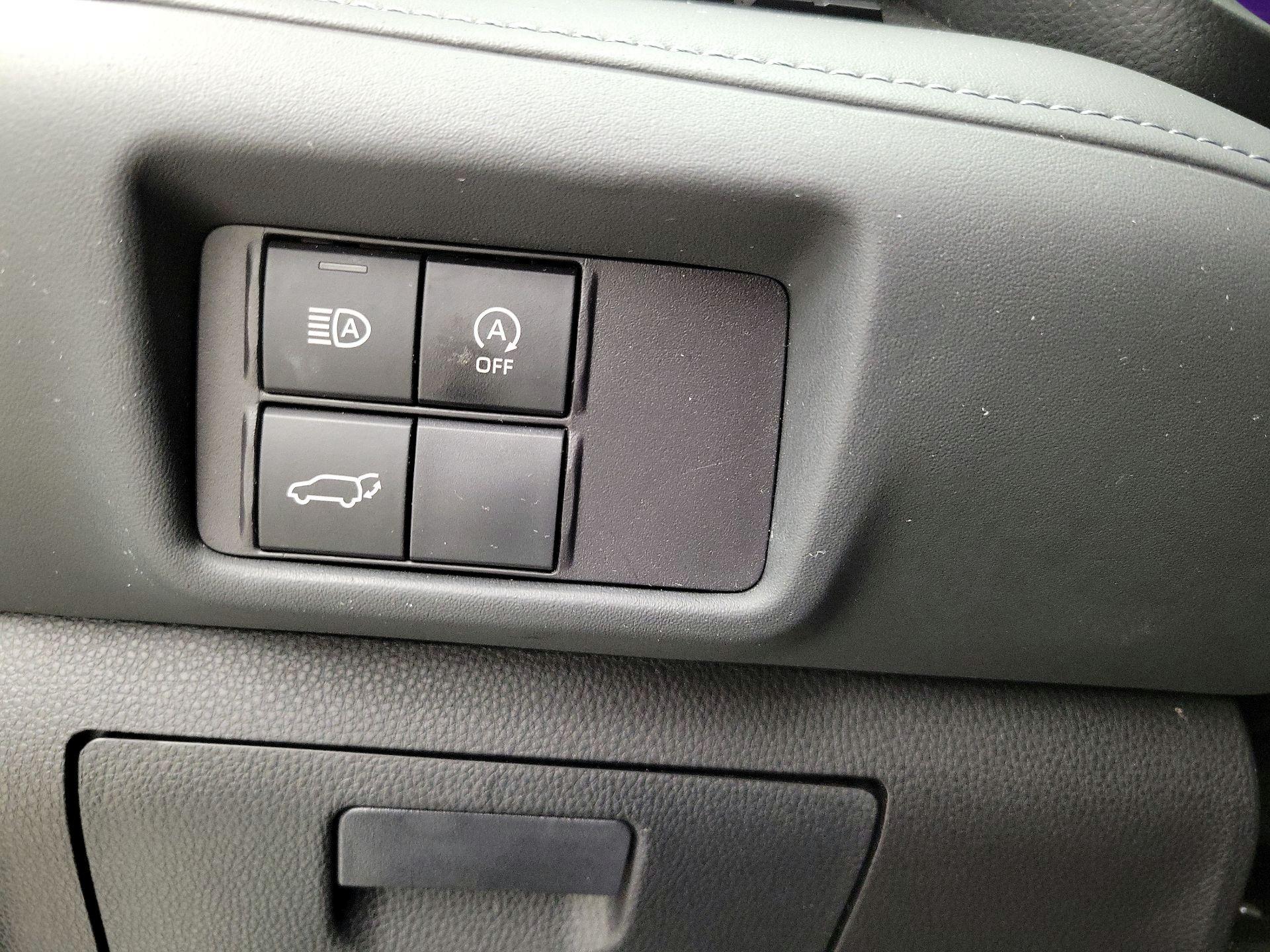 Thumbnail: 2024 Toyota Highlander - 13