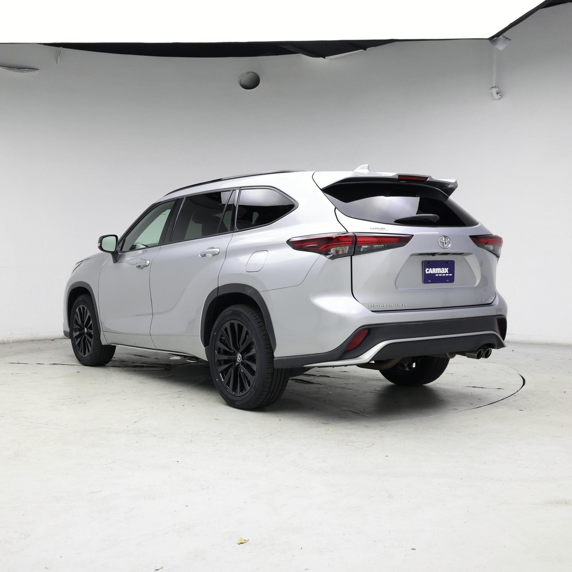 Thumbnail: 2024 Toyota Highlander - 2