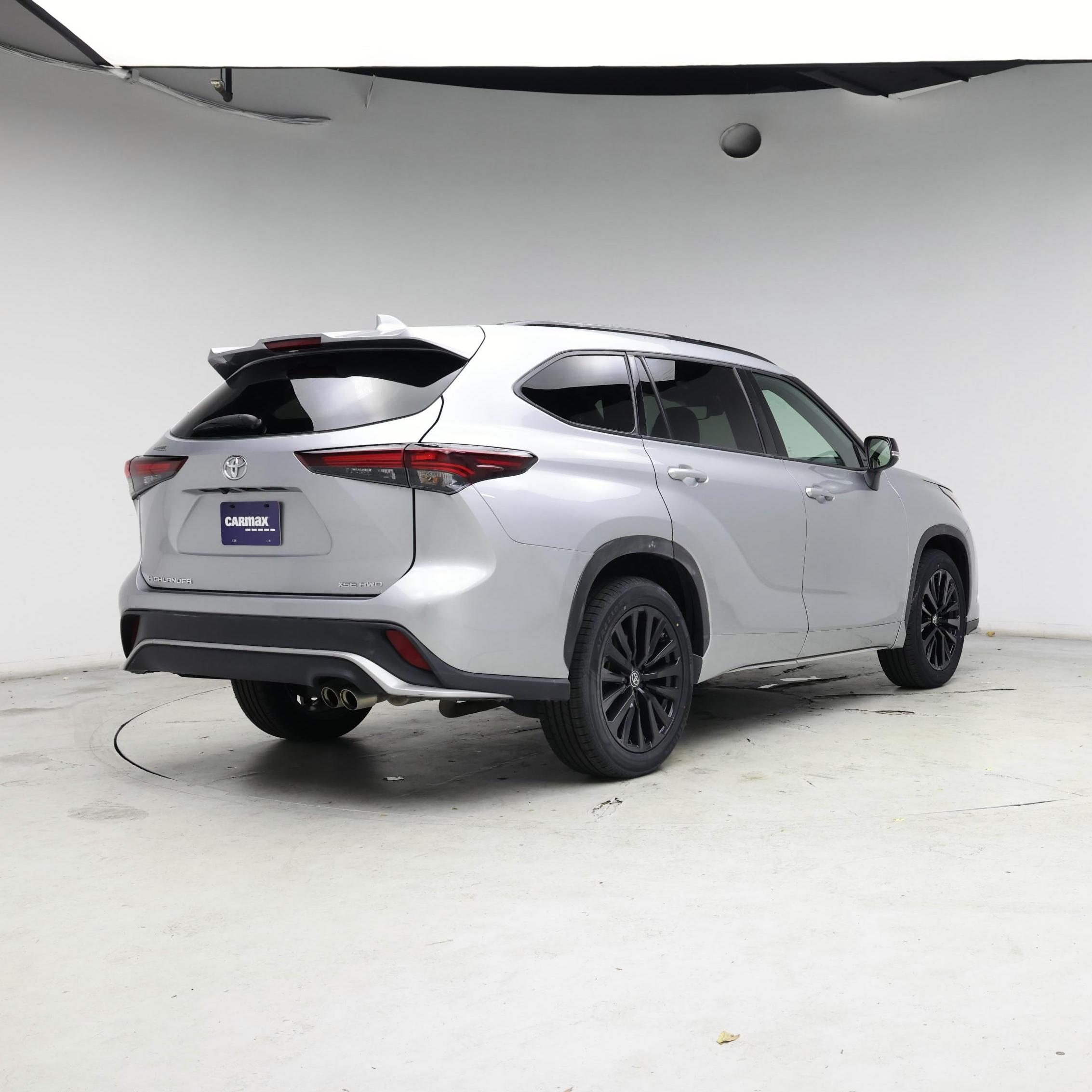 Thumbnail: 2024 Toyota Highlander - 8