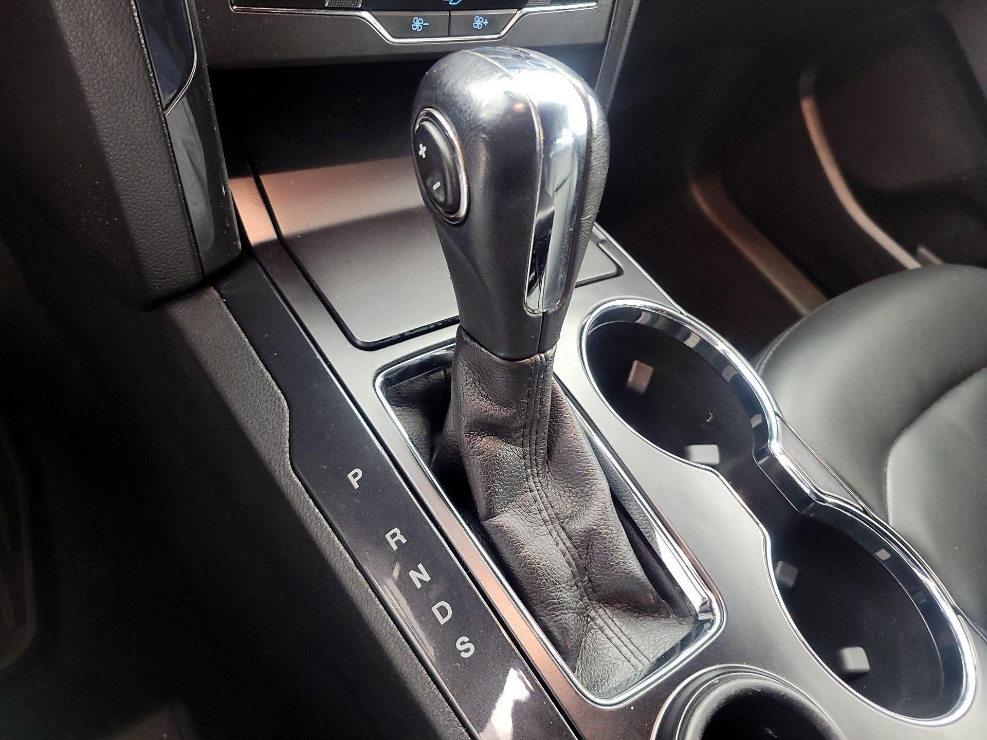 Thumbnail: 2019 Ford Explorer - 18