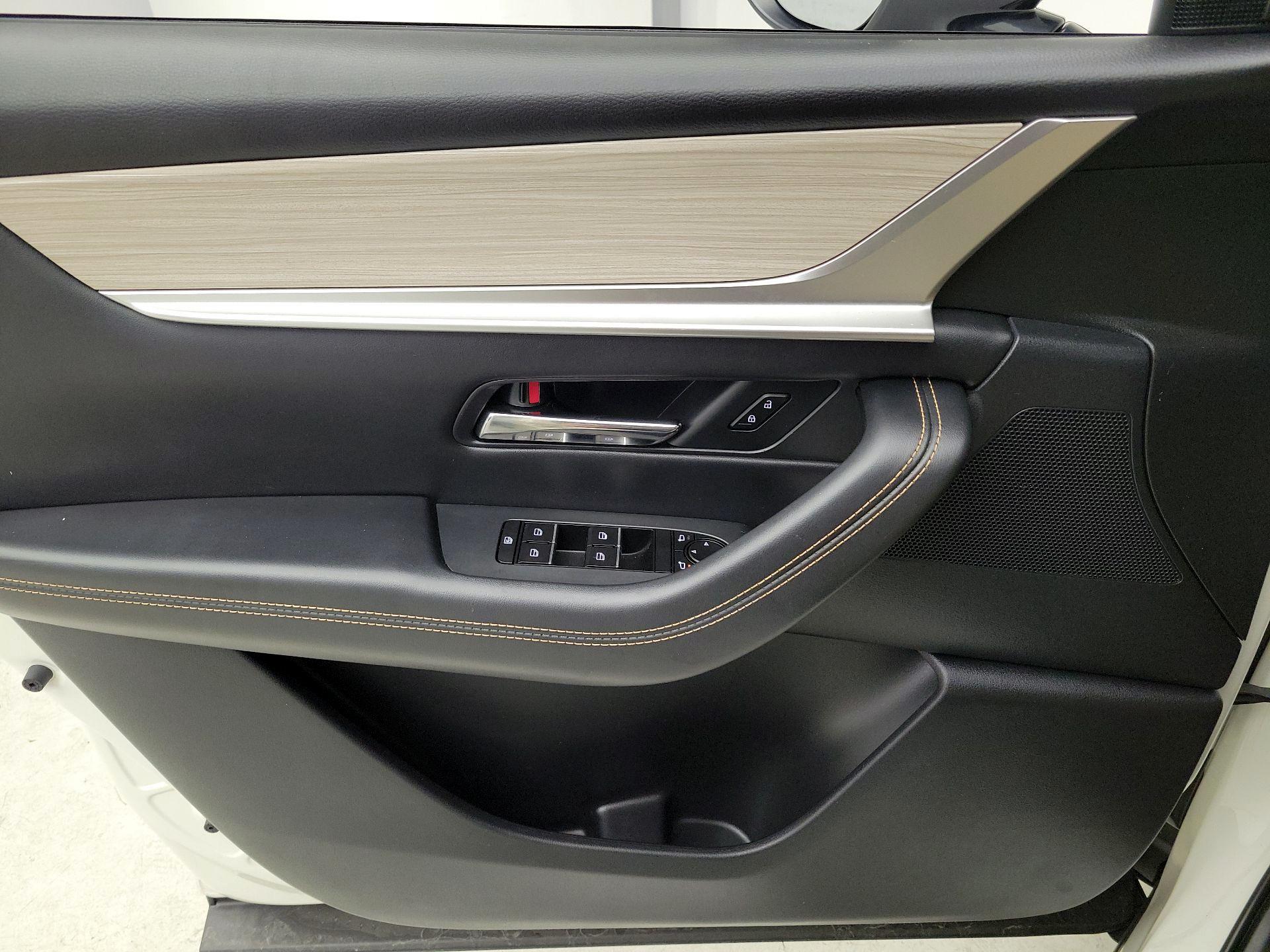 Thumbnail: 2024 Mazda CX-90 - 12