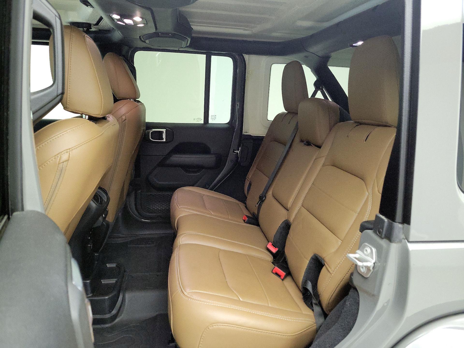 Thumbnail: 2020 Jeep Wrangler - 19