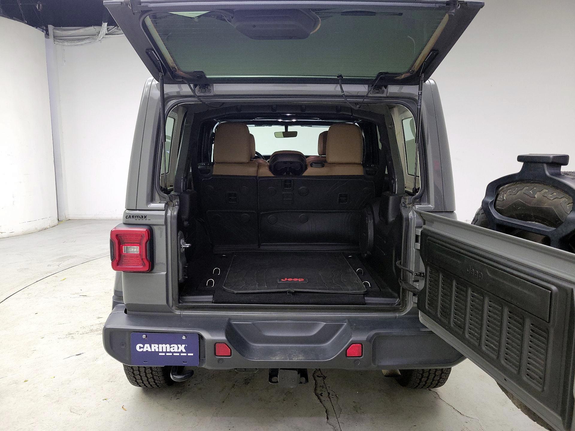 Thumbnail: 2020 Jeep Wrangler - 20