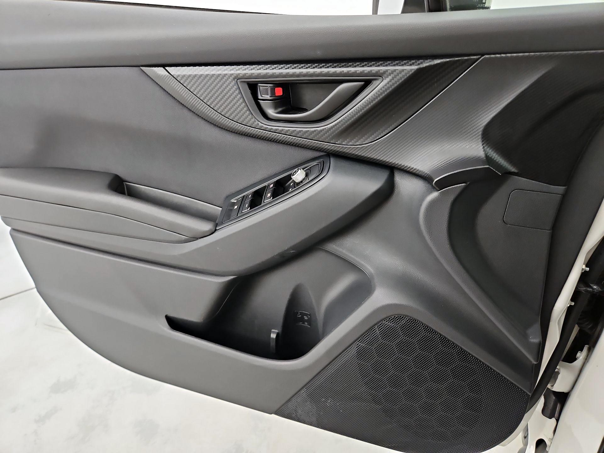 Thumbnail: 2020 Subaru Crosstrek - 12